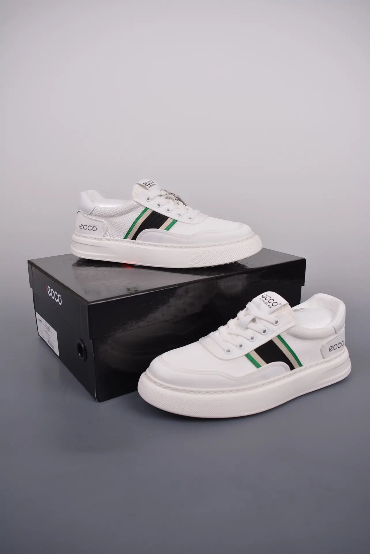 Gucci Men's White and Brown Trainers: Authentic vs Replica | YtaYta