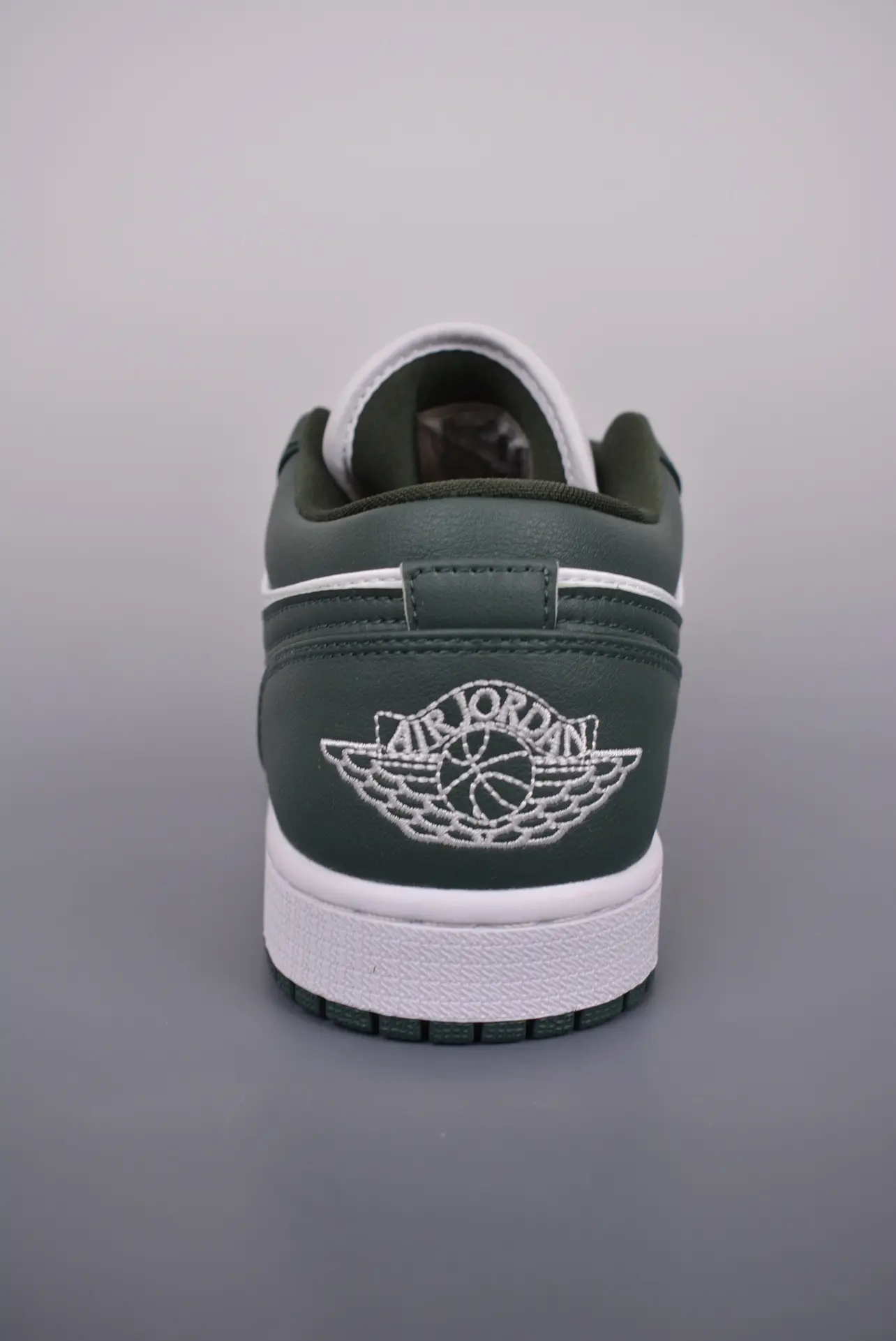 Green and White Jordans 1 Low Galactic Jade Replica Review | YtaYta