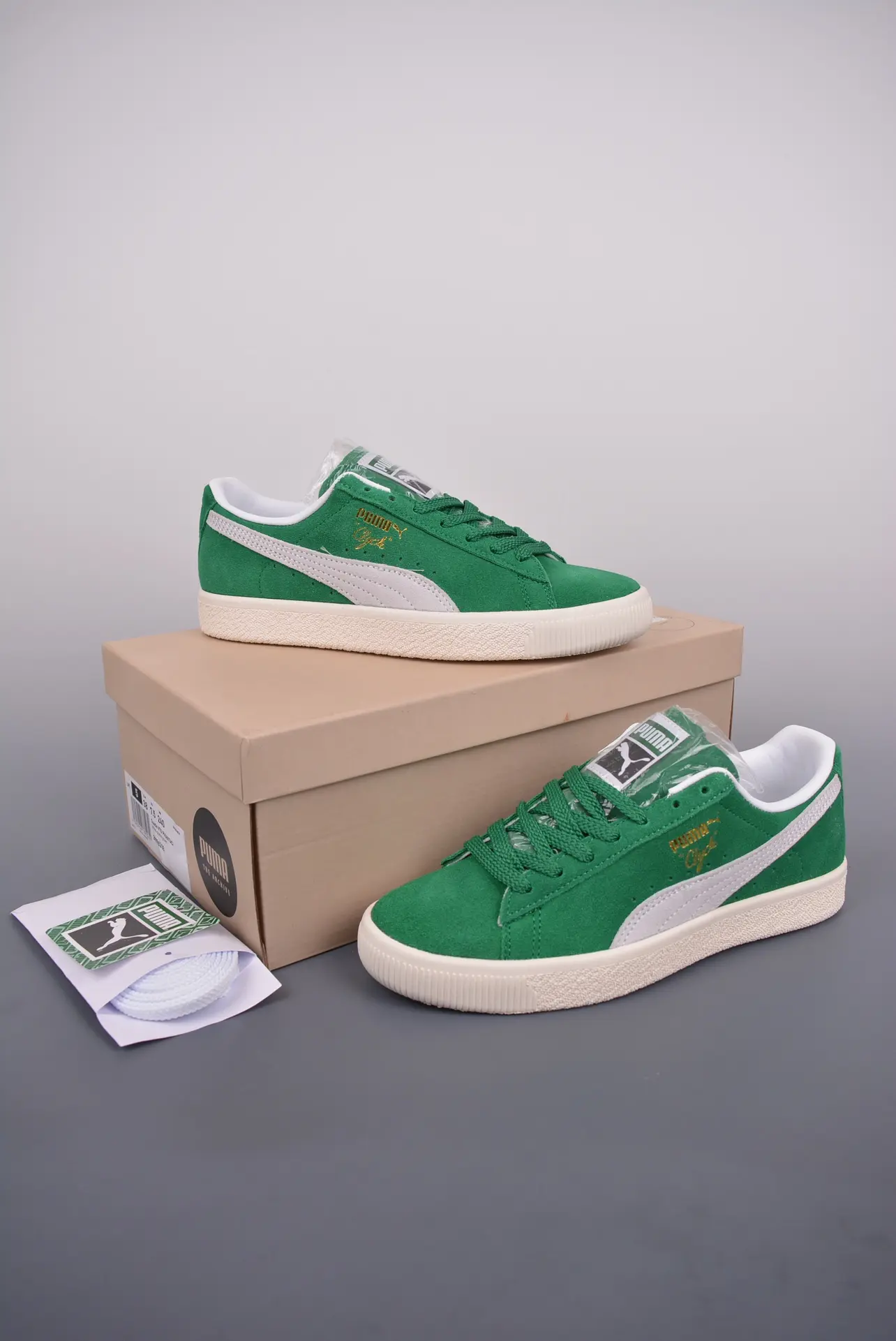 Puma Clyde OG Green/White Replica - A Comprehensive Review | YtaYta