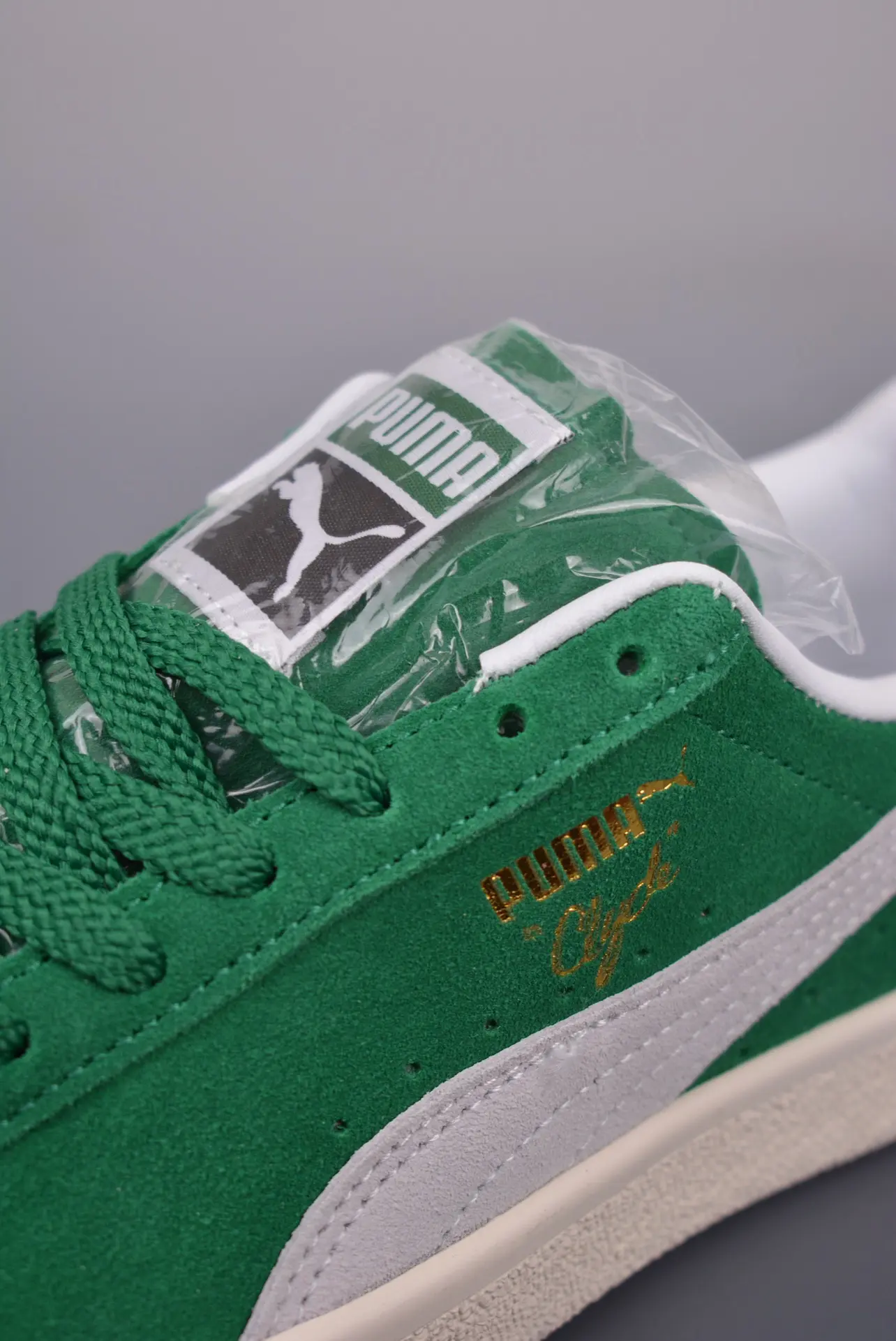 Puma Clyde OG Green/White Replica - A Comprehensive Review | YtaYta