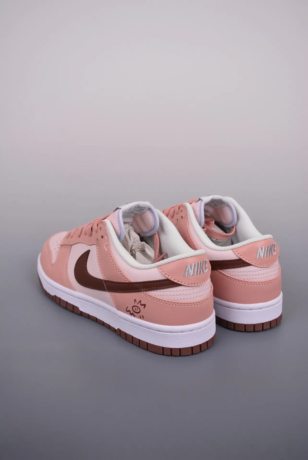 Nike Dunk Low Women's Shoes - A Deep Dive into the Pink Velvet Collection | YtaYta