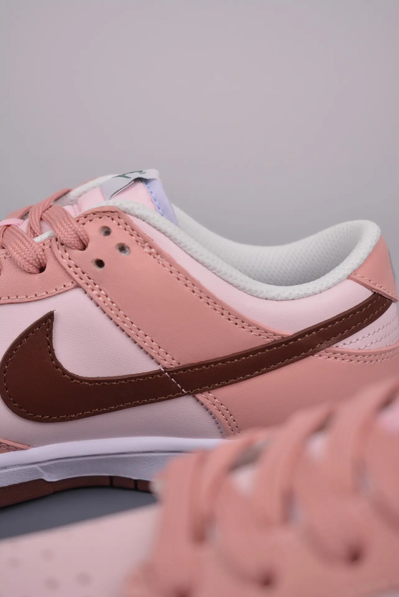 Nike Dunk Low Women's Shoes - A Deep Dive into the Pink Velvet Collection | YtaYta