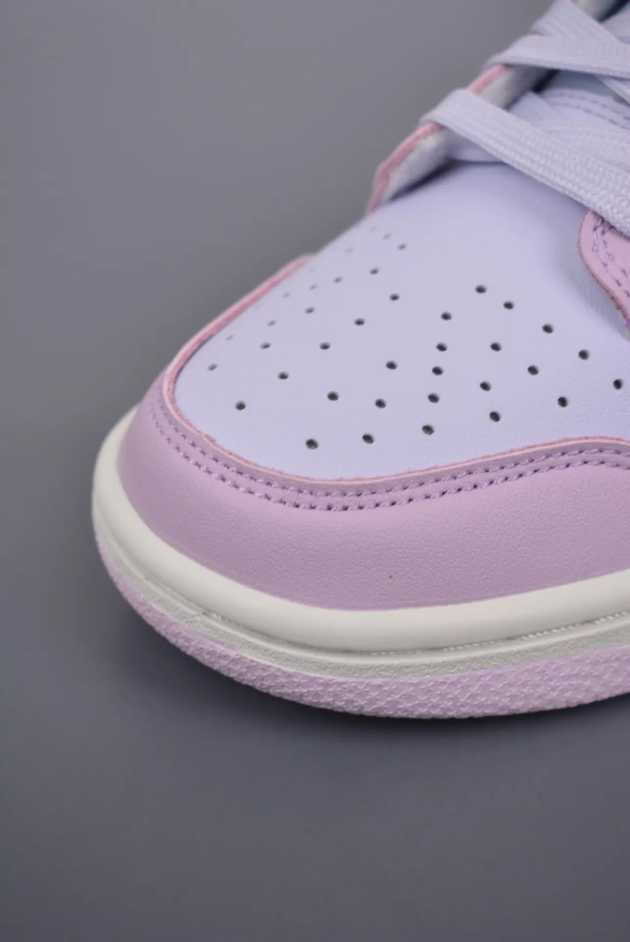 Nike Dunk Low Easter 2022 (W) Replica: The Perfect Spring Sneaker | YtaYta