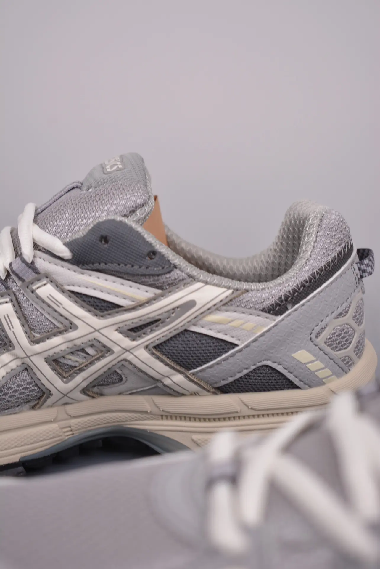 Replica Asics Gel Kahana 8 Review: An In-Depth Look at Quality and Style | YtaYta