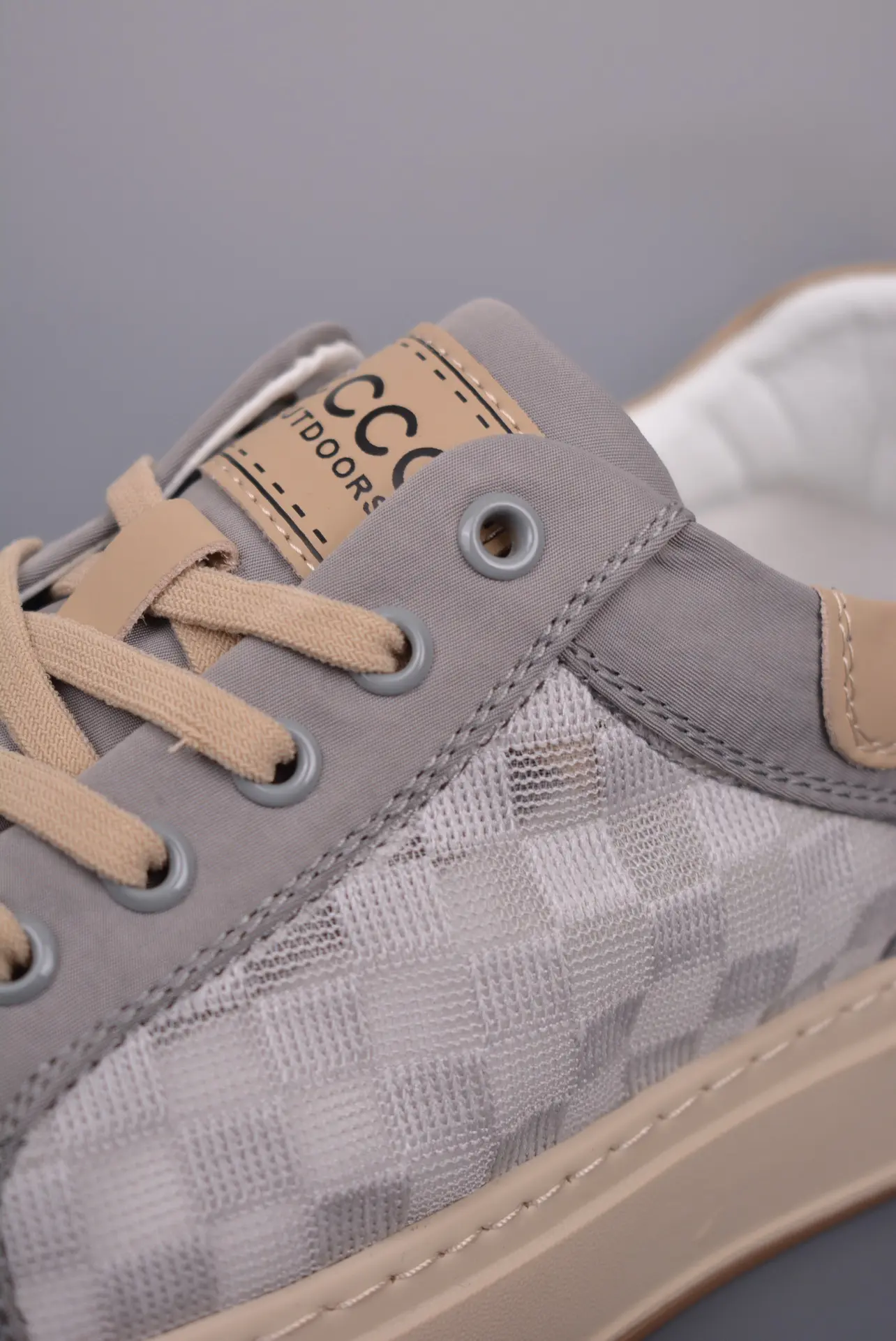 The Best Replica Ecco and CALCETTO Sneakers: Affordable Style for Men | YtaYta