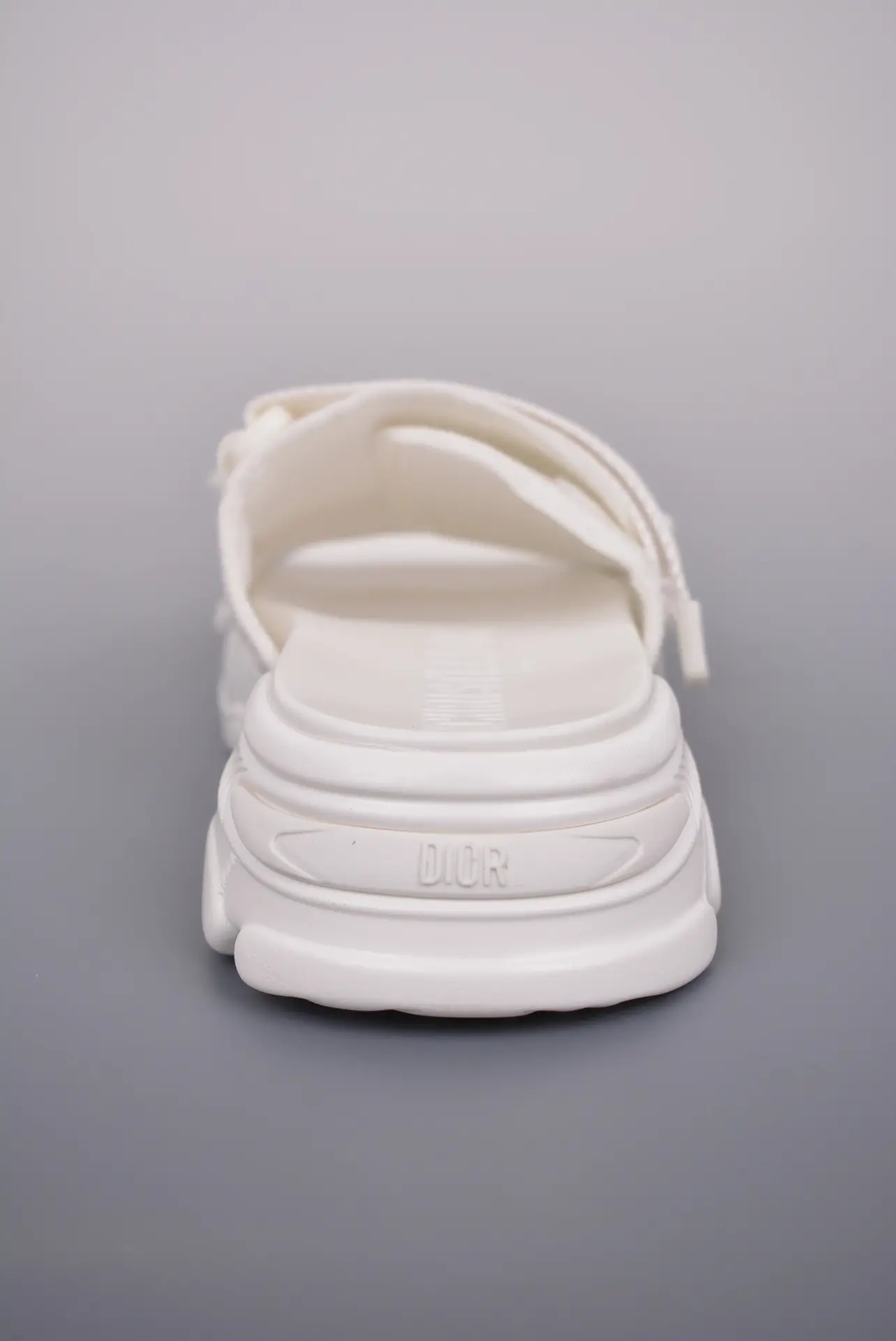 Dior White D-Wander Slide Replica - Stylish and Affordable | YtaYta