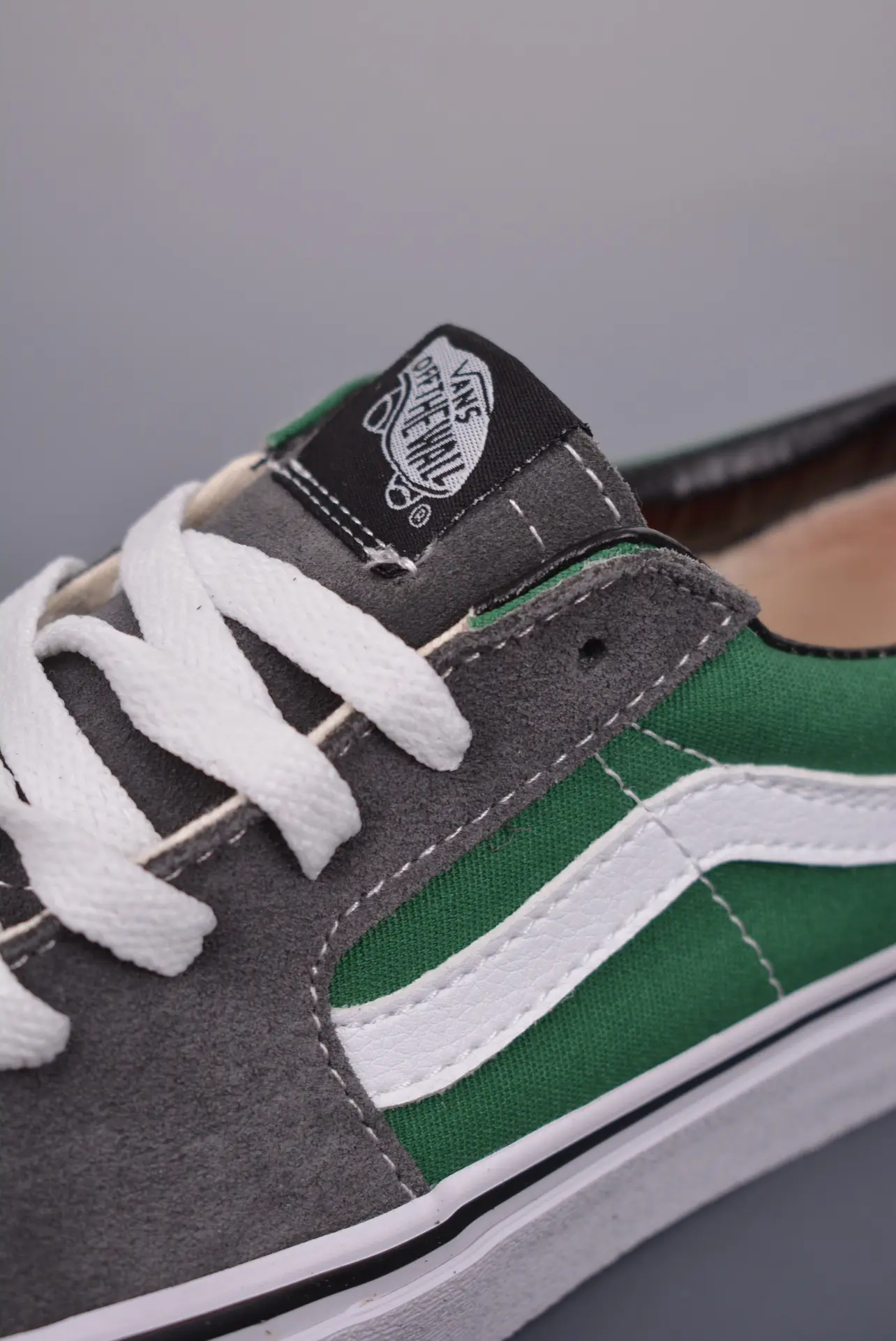 Vans Sk8-Low Jungle Green Charcoal Replica: Style and Savings Combined | YtaYta