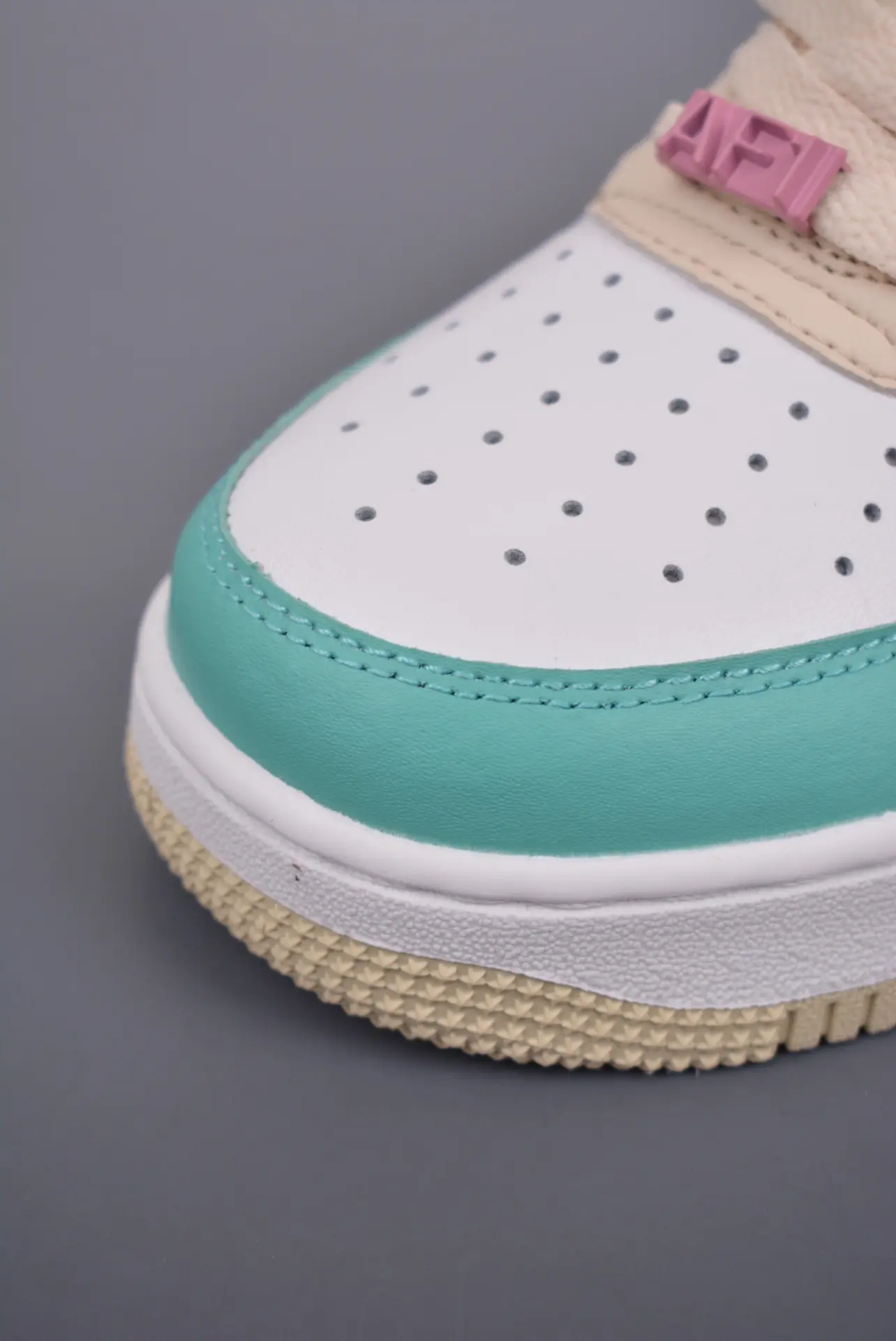 Nike Air Force 1 Low “Easter” Emerald Rise/Guava Ice Replica Review | YtaYta