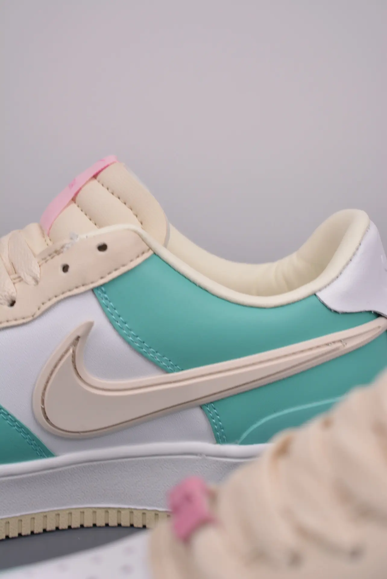 Nike Air Force 1 Low “Easter” Emerald Rise/Guava Ice Replica Review | YtaYta