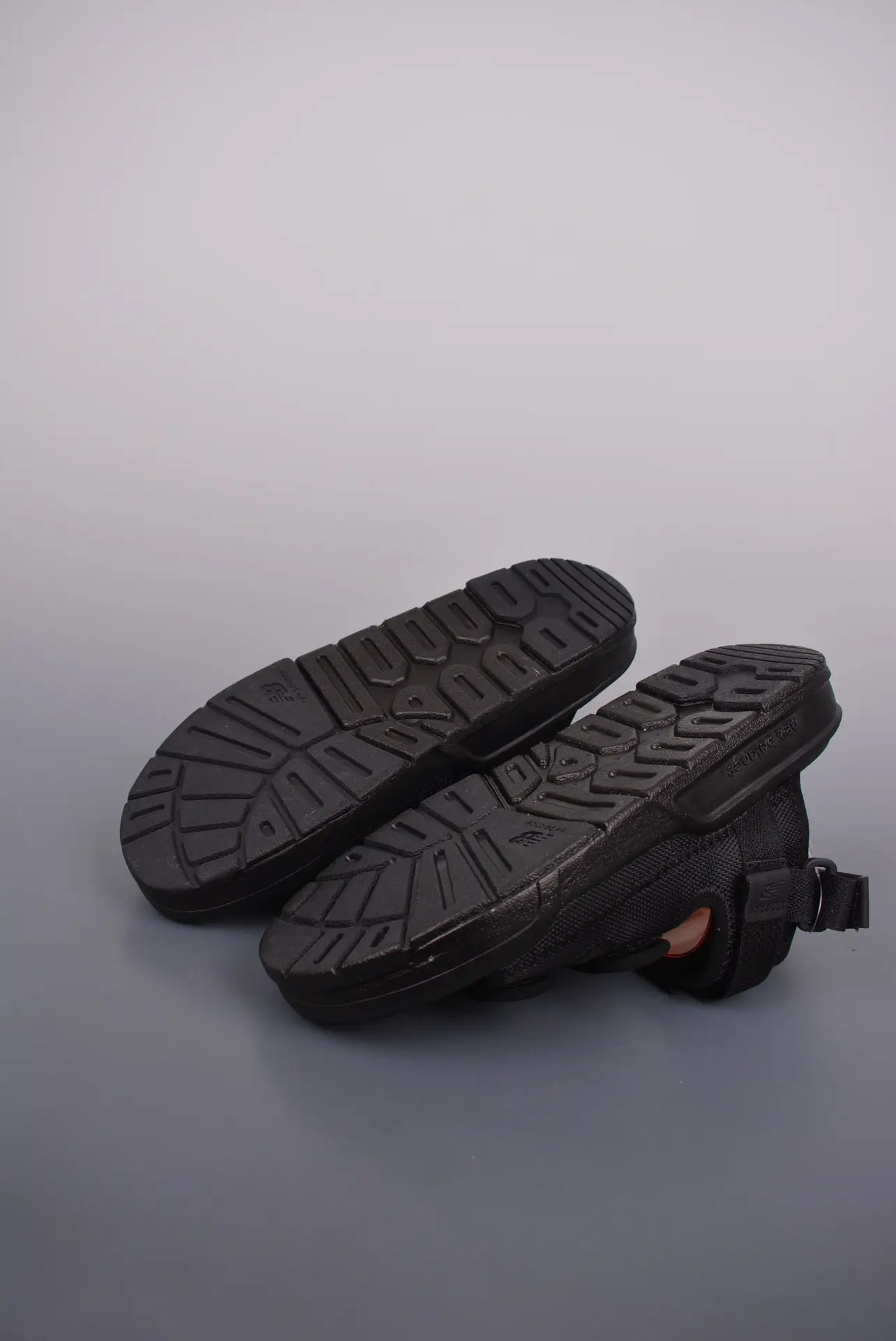 New Balance SD3205 Unisex Sandals - Black (Rep/Fake/Replica) | YtaYta