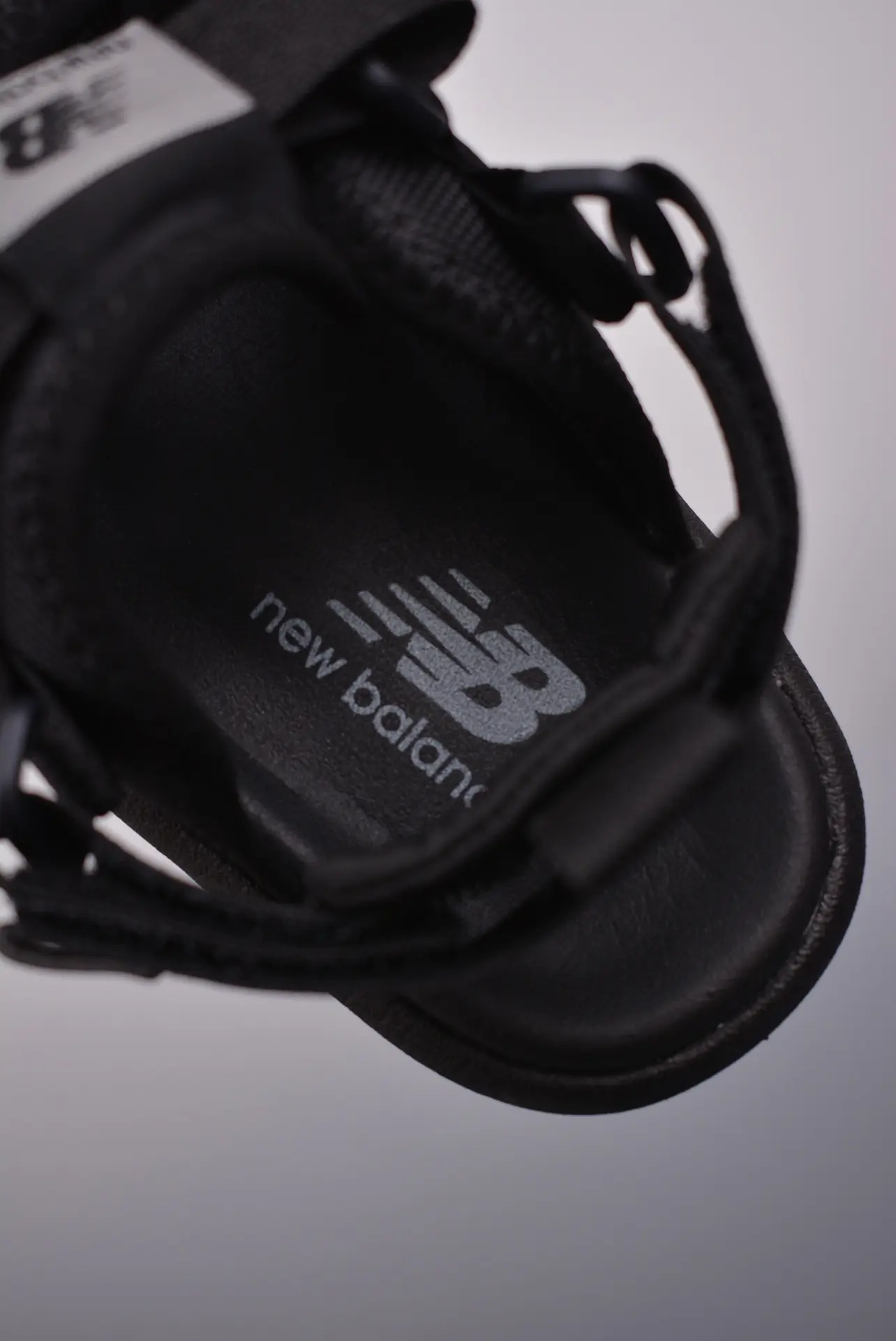 New Balance SD3205 Unisex Sandals - Black (Rep/Fake/Replica) | YtaYta