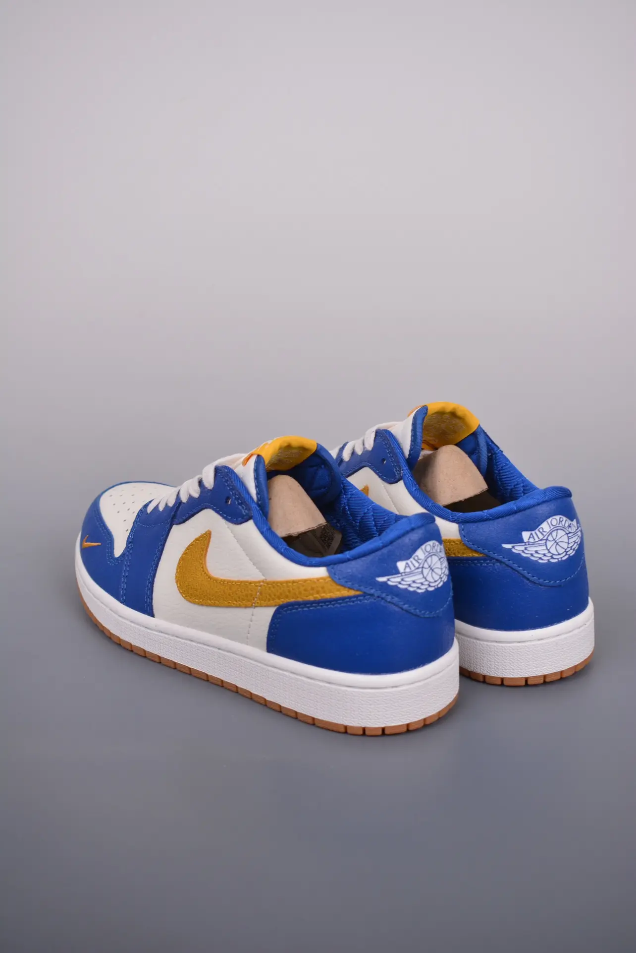 Air Jordan 1 Low OG Blue Yellow White: A Deep Dive into Replica Sneakers | YtaYta