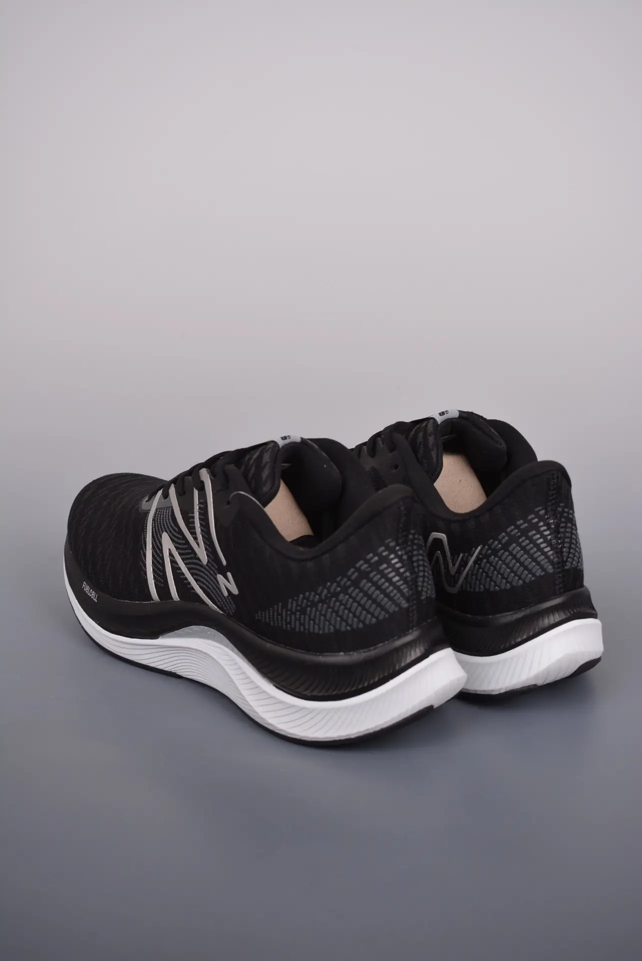 New Balance FuelCell Propel V4 Black/White - The Perfect Running Companion | YtaYta