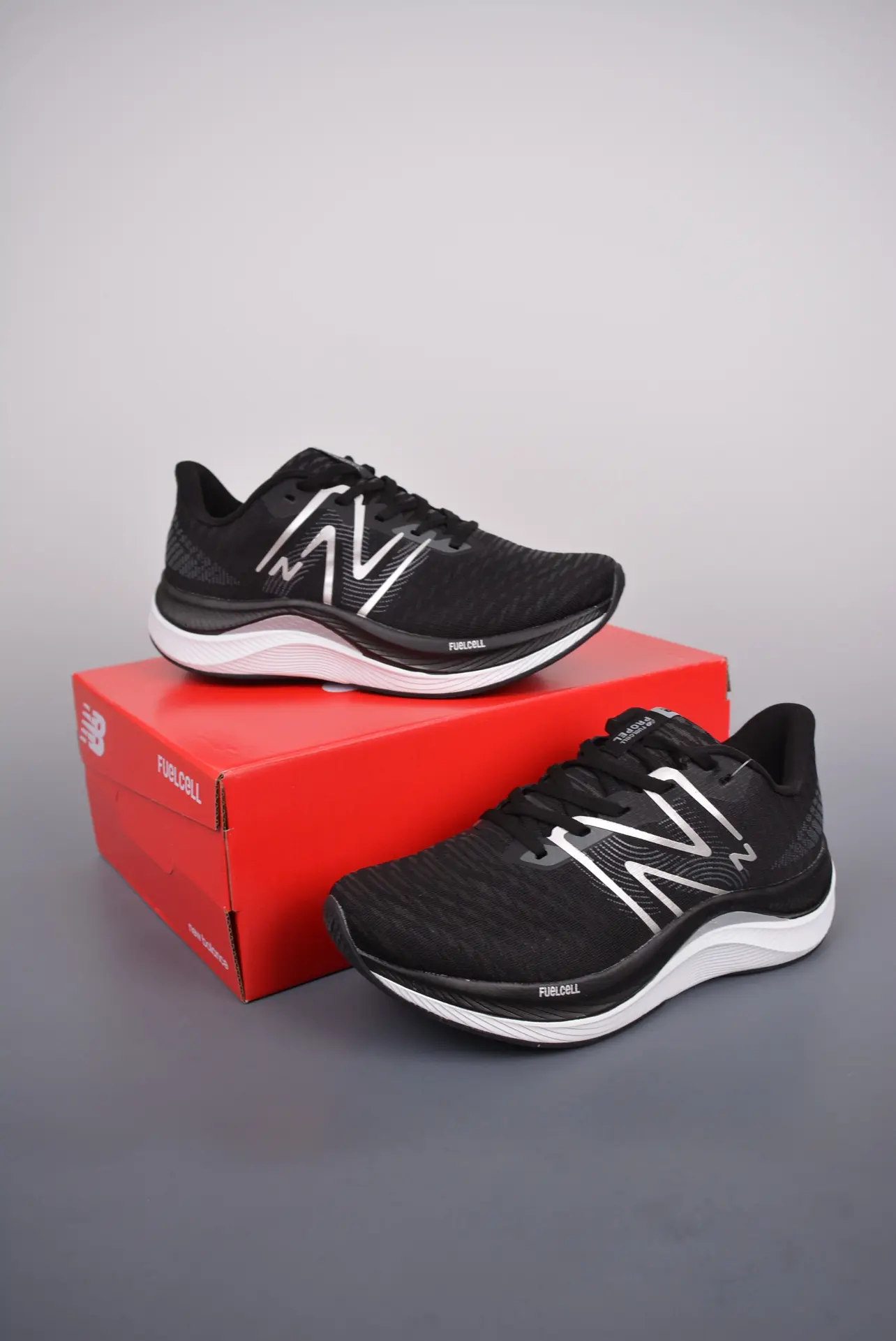 New Balance FuelCell Propel V4 Black/White - The Perfect Running Companion | YtaYta