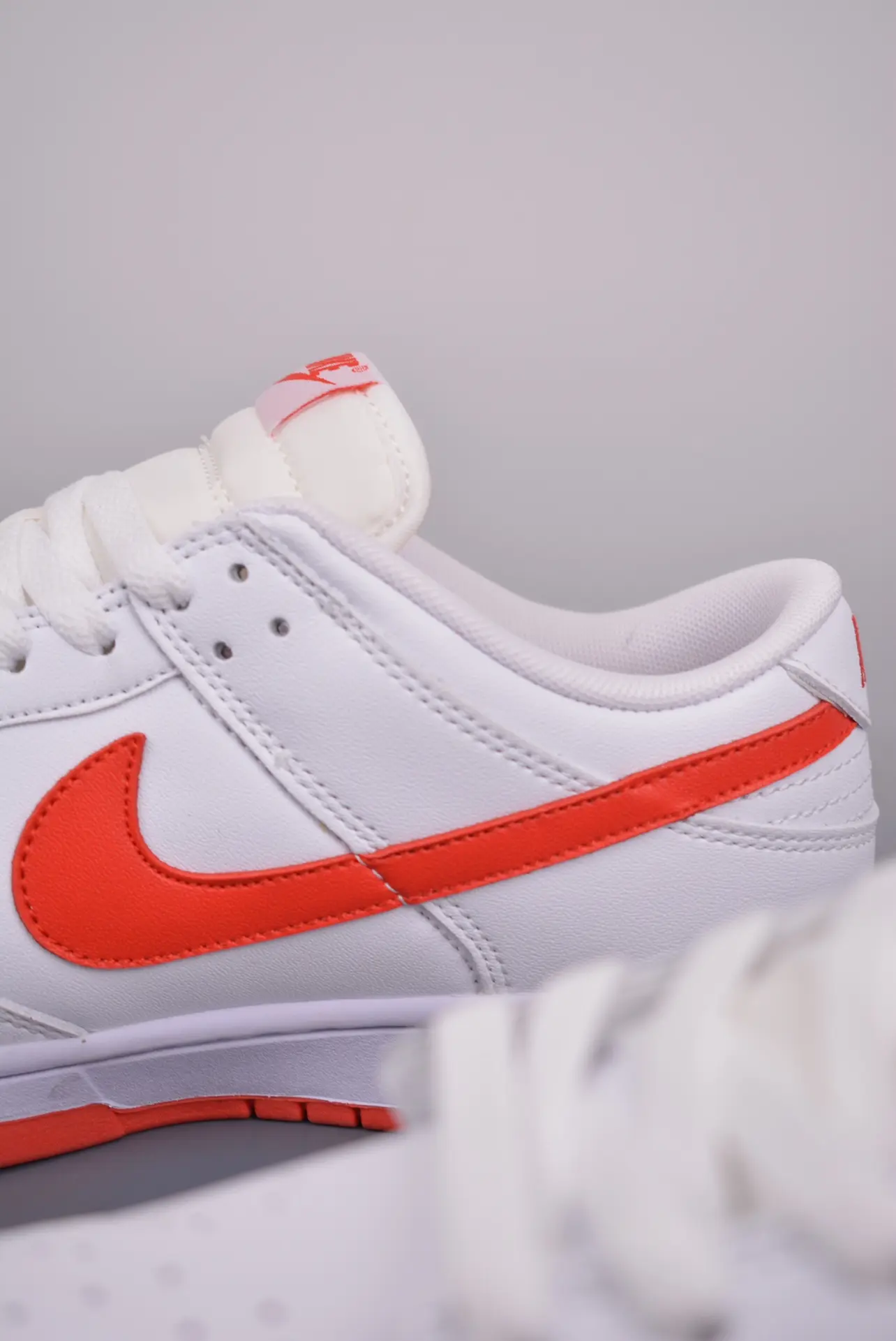 Nike Dunk Low Retro White Picante Red - Authentic vs. Replica | YtaYta