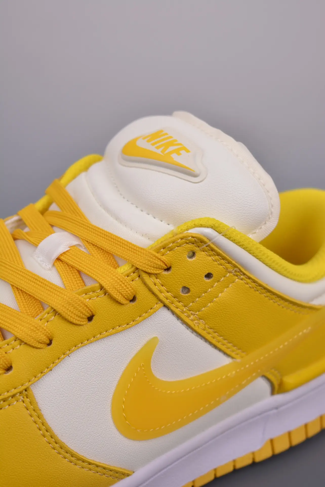 Nike Dunk Low Twist “Vivid Sulfur” - A Detailed Look at Replicas and Originals | YtaYta