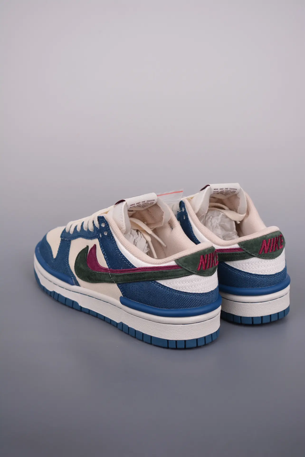 Rep Fake Replica Nike SB Dunk Low Premium 'Finally' - Midnight Navy/Team Red | YtaYta