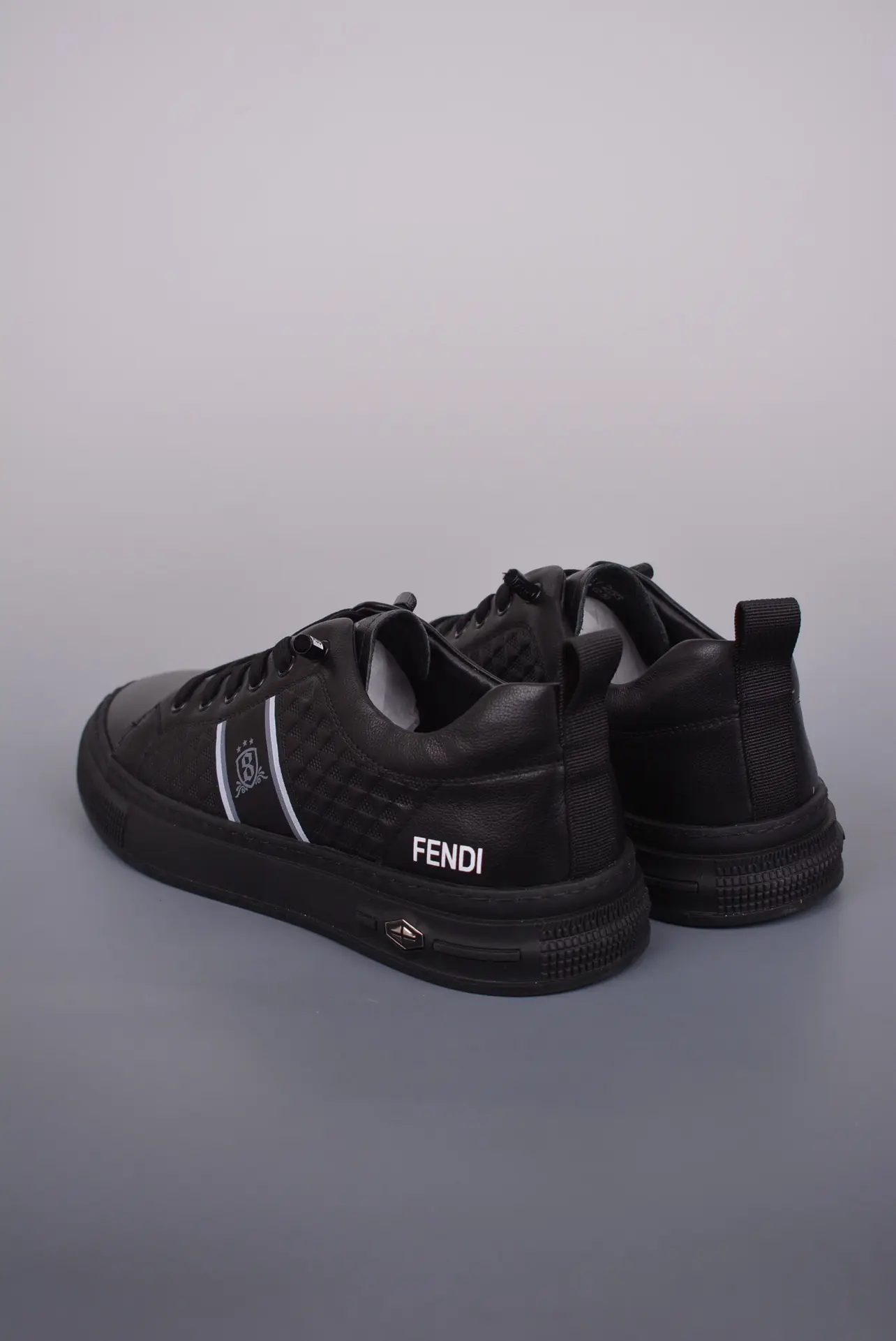 The Ultimate Guide to Replica Fendi Sneakers: Style, Quality, and Value | YtaYta