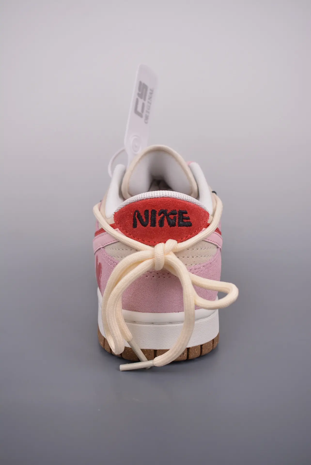 Rep Fake Replica Nike SB Dunk Low '85' and 'Strawberry Milk' Reviews | YtaYta