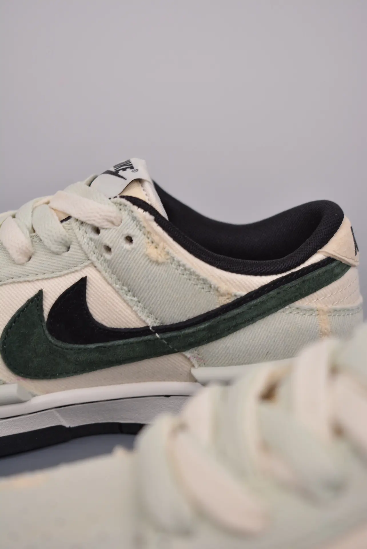 Otomo Katsuhiro x Nike SB Dunk Low Light Jade Yellow Replica Review | YtaYta