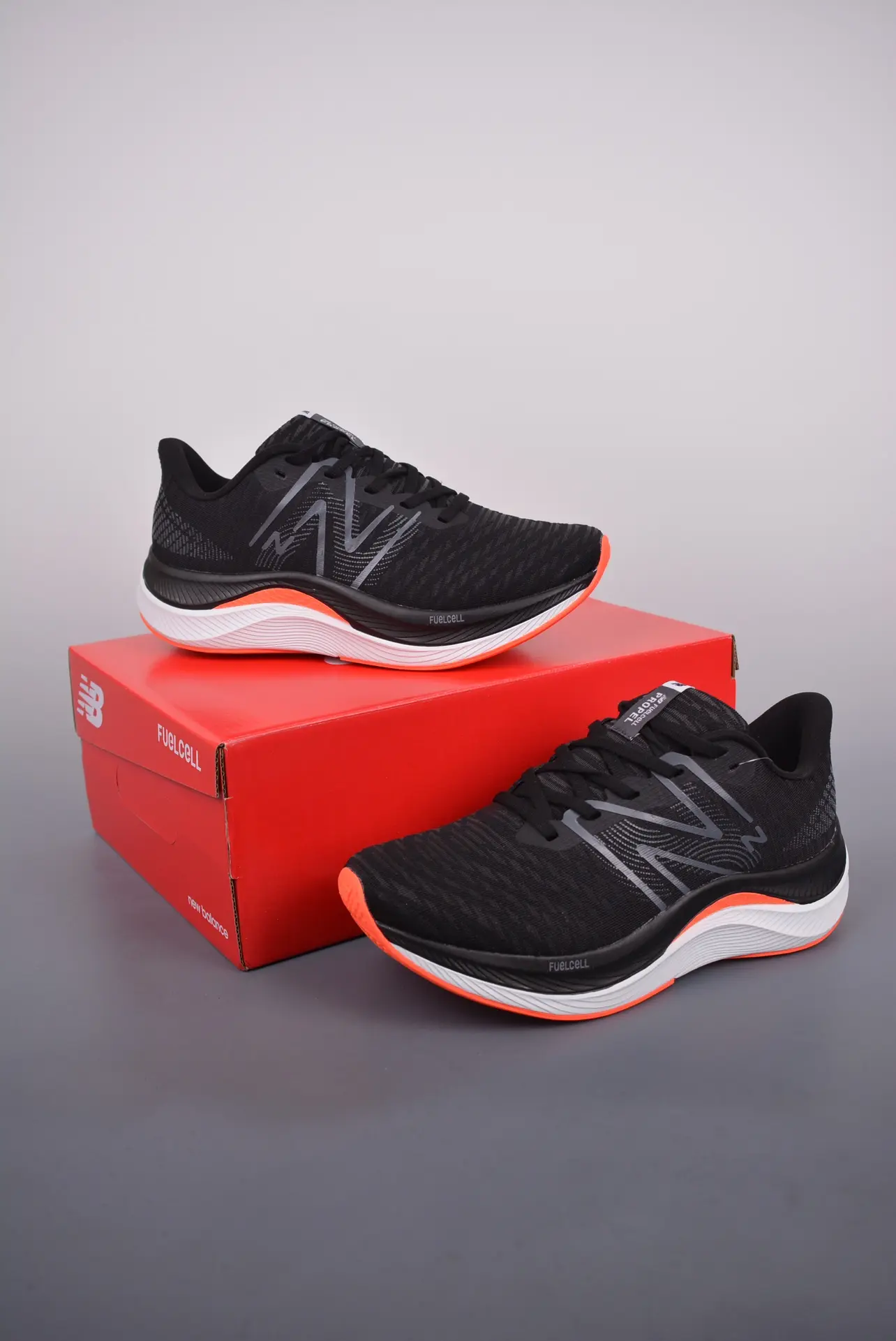 Women's New Balance FuelCell Propel v4 - Black/White (Replica) | YtaYta