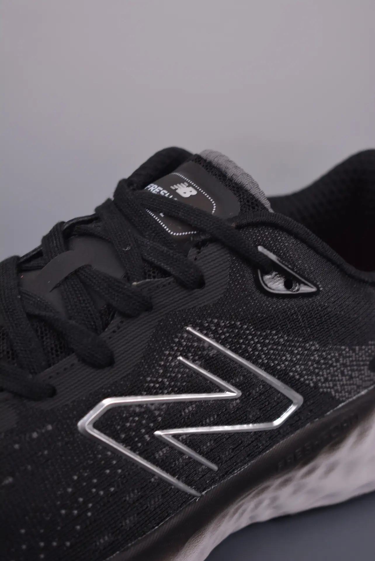 New Balance Fresh Foam EVOZ V2 Running Shoe Review: Authentic vs. Replica | YtaYta