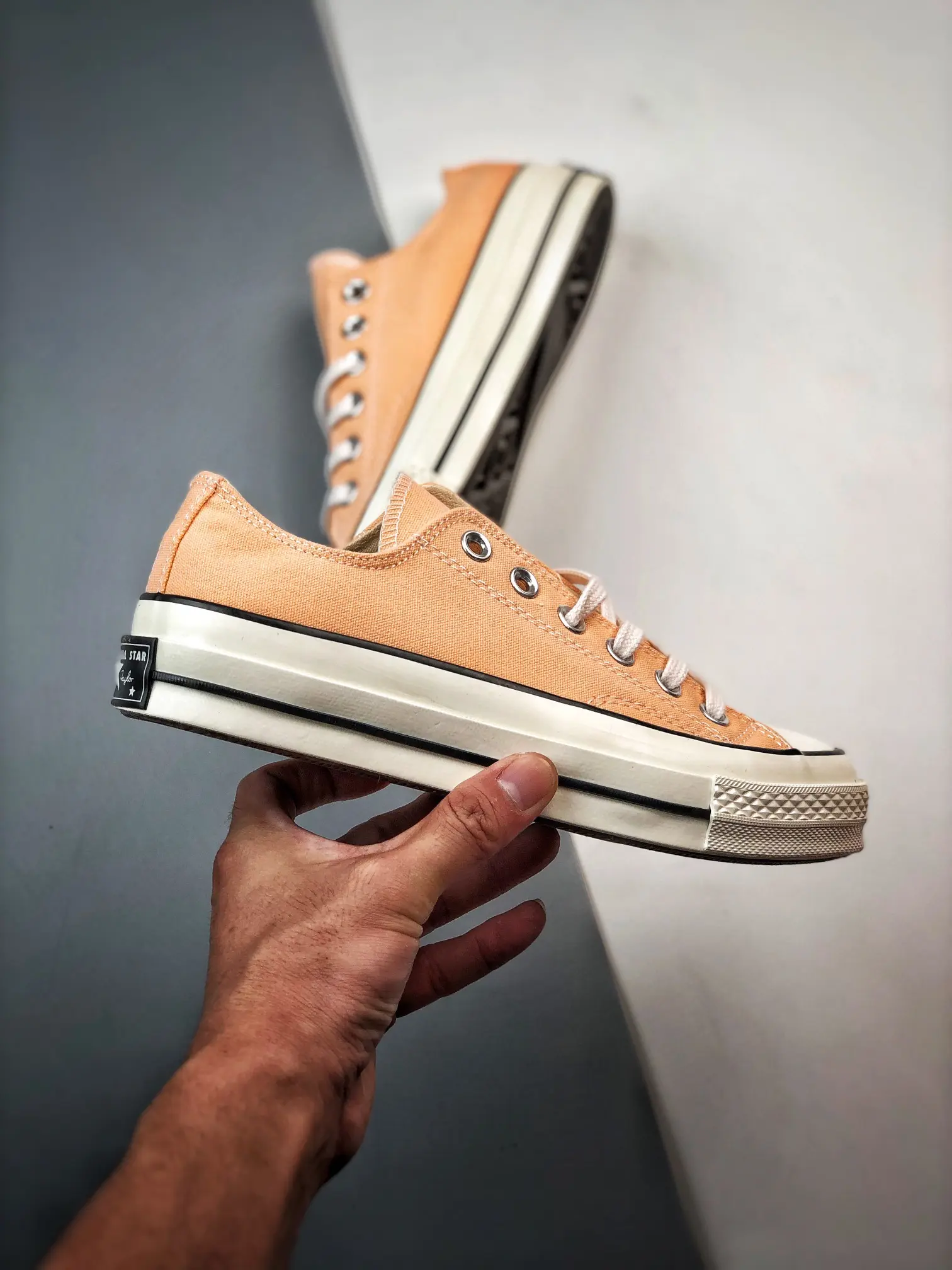 Rep Converse Chuck 70 Multi-Stitch Cotton Low Top Brown (Size 8.5) | YtaYta