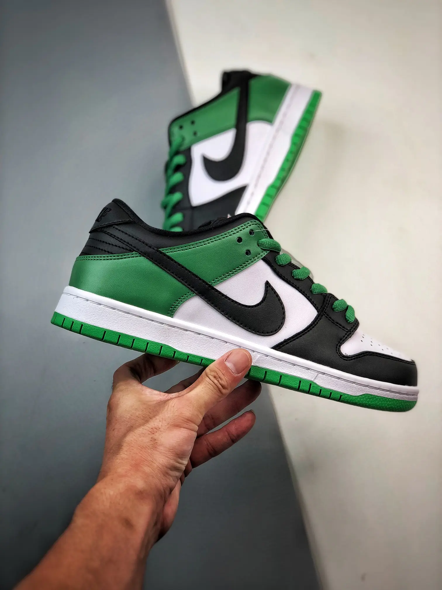 Nike SB Dunk Low Classic Green Replica - Affordable Quality | YtaYta