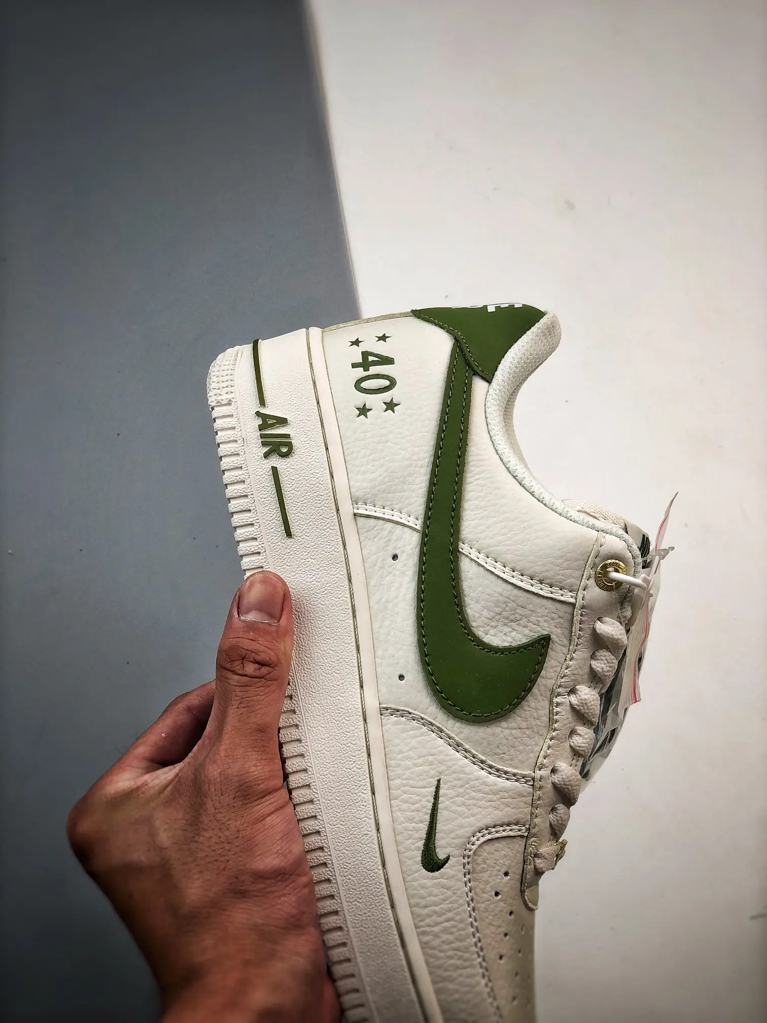 The Ultimate Guide to Customizing and Lacing Nike Air Force 1s: From Replicas to Anniversary Editions | YtaYta