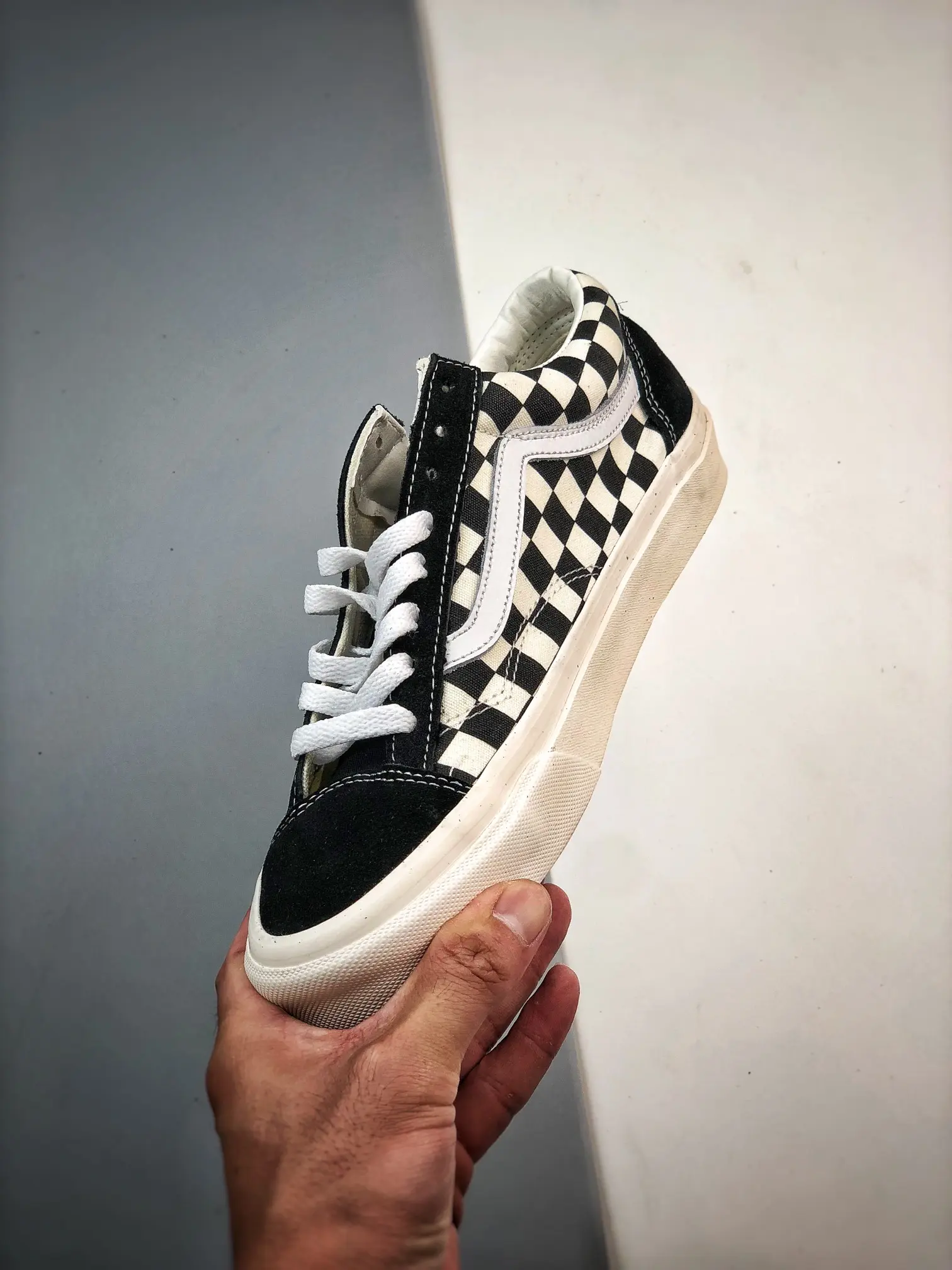 The Ultimate Guide to Replica Vans Vault OG Style 36 LX: Black Checkerboard Edition | YtaYta