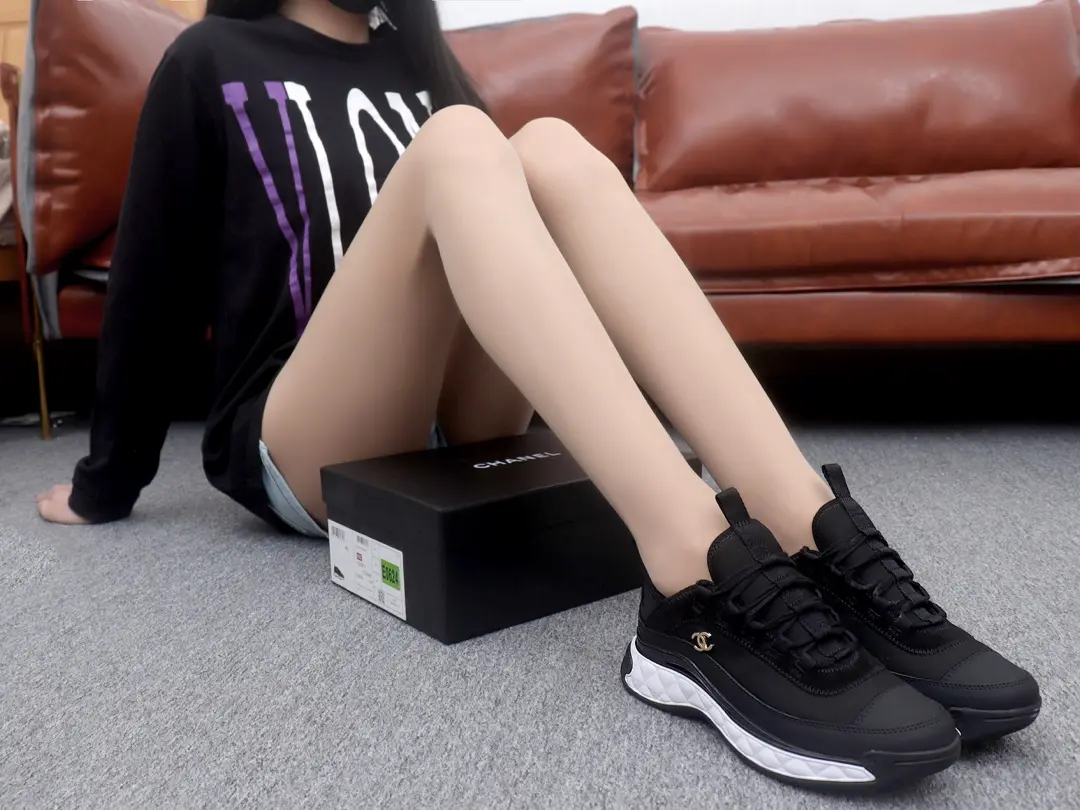 Chanel Low Top Trainer Velvet Black Replica - Style and Comfort Redefined | YtaYta