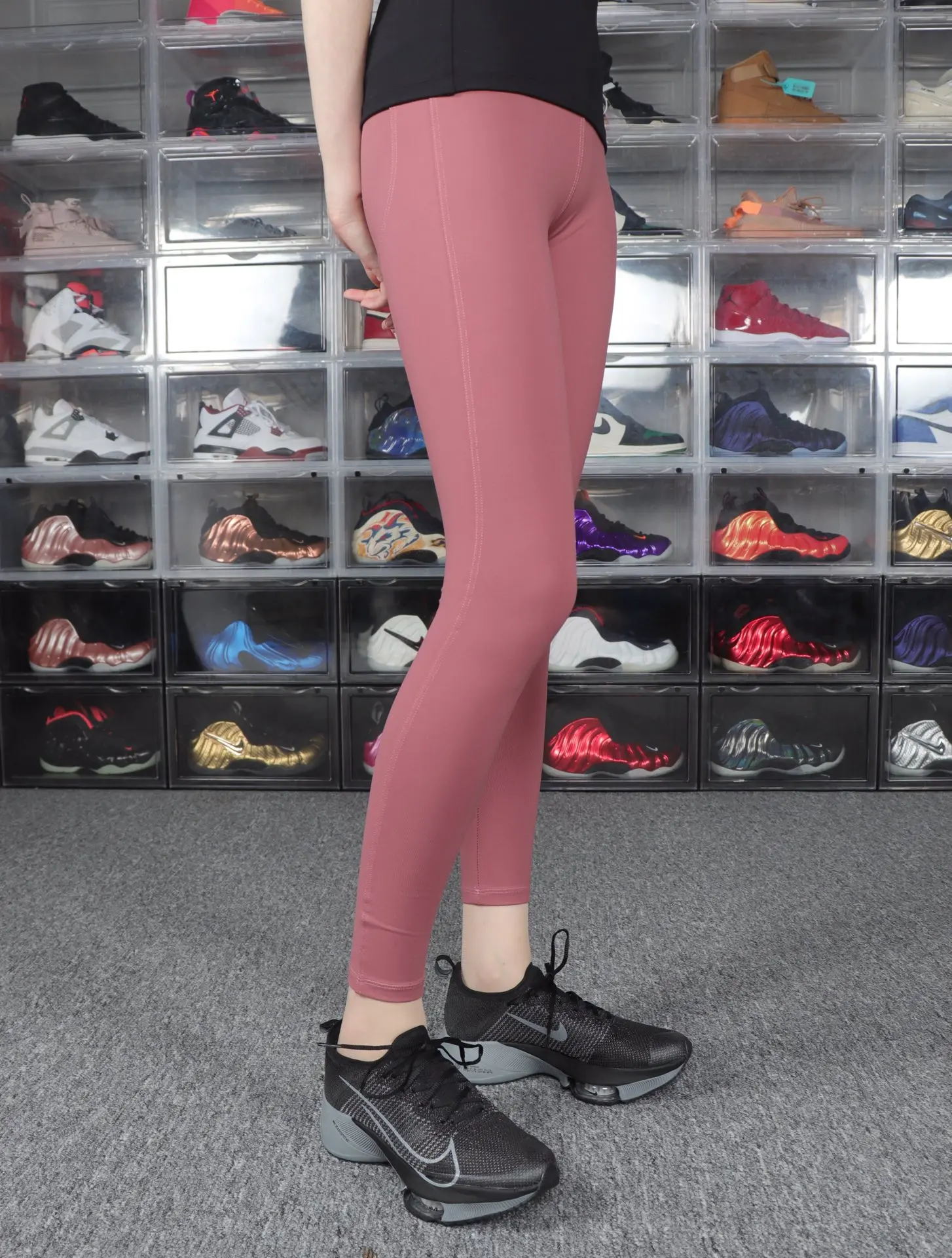 Comparing Women's Leggings: Nike, Adidas, Gymshark, and More | YtaYta