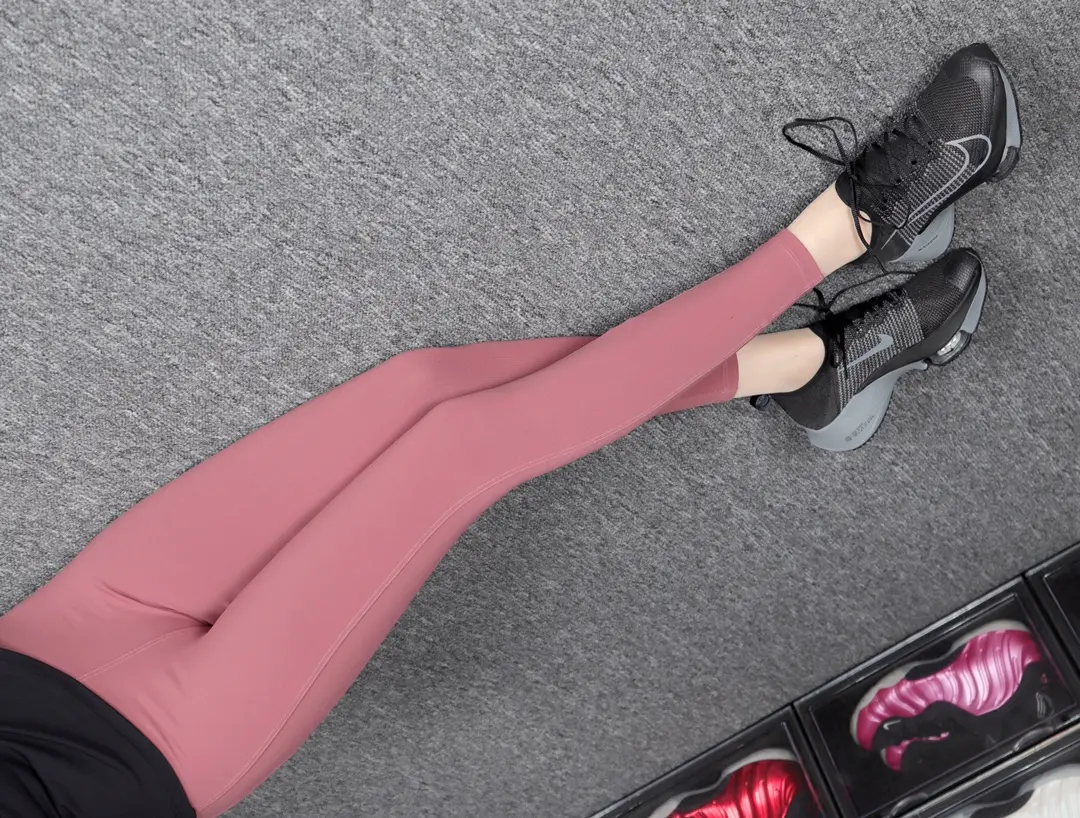 Comparing Women's Leggings: Nike, Adidas, Gymshark, and More | YtaYta