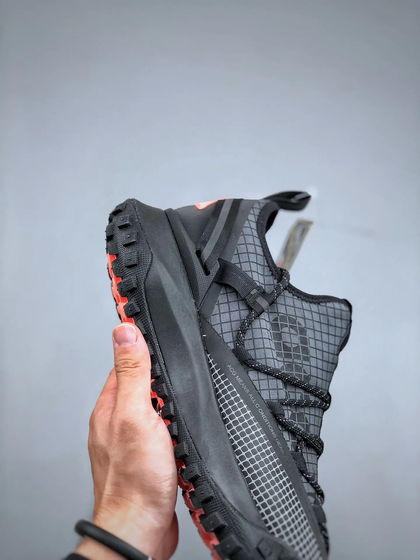 Nike ACG Mountain Fly Low Anthracite Black Replica: The Ultimate Guide | YtaYta