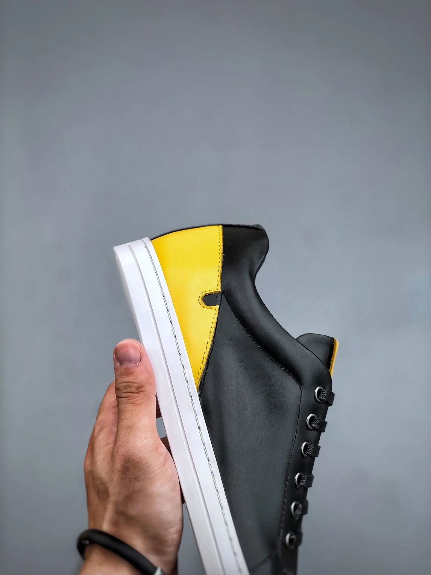 Ultimate Guide to Replica Fendi and Givenchy Sneakers: Black & Yellow Editions | YtaYta