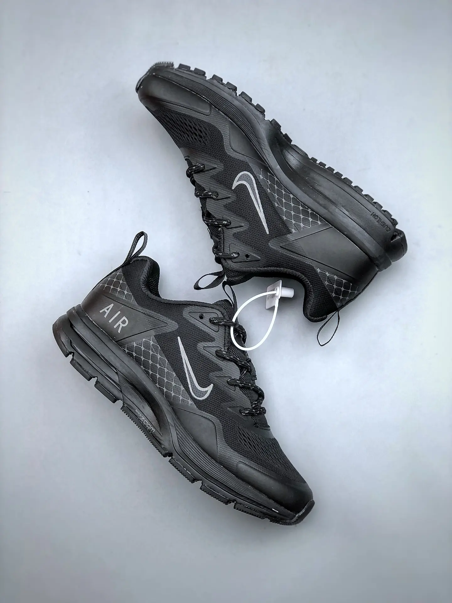 The Ultimate Guide to Replica and Fake Nike KEEN Women's Zionic Waterproof Hiking Shoe and Other Footwear | YtaYta