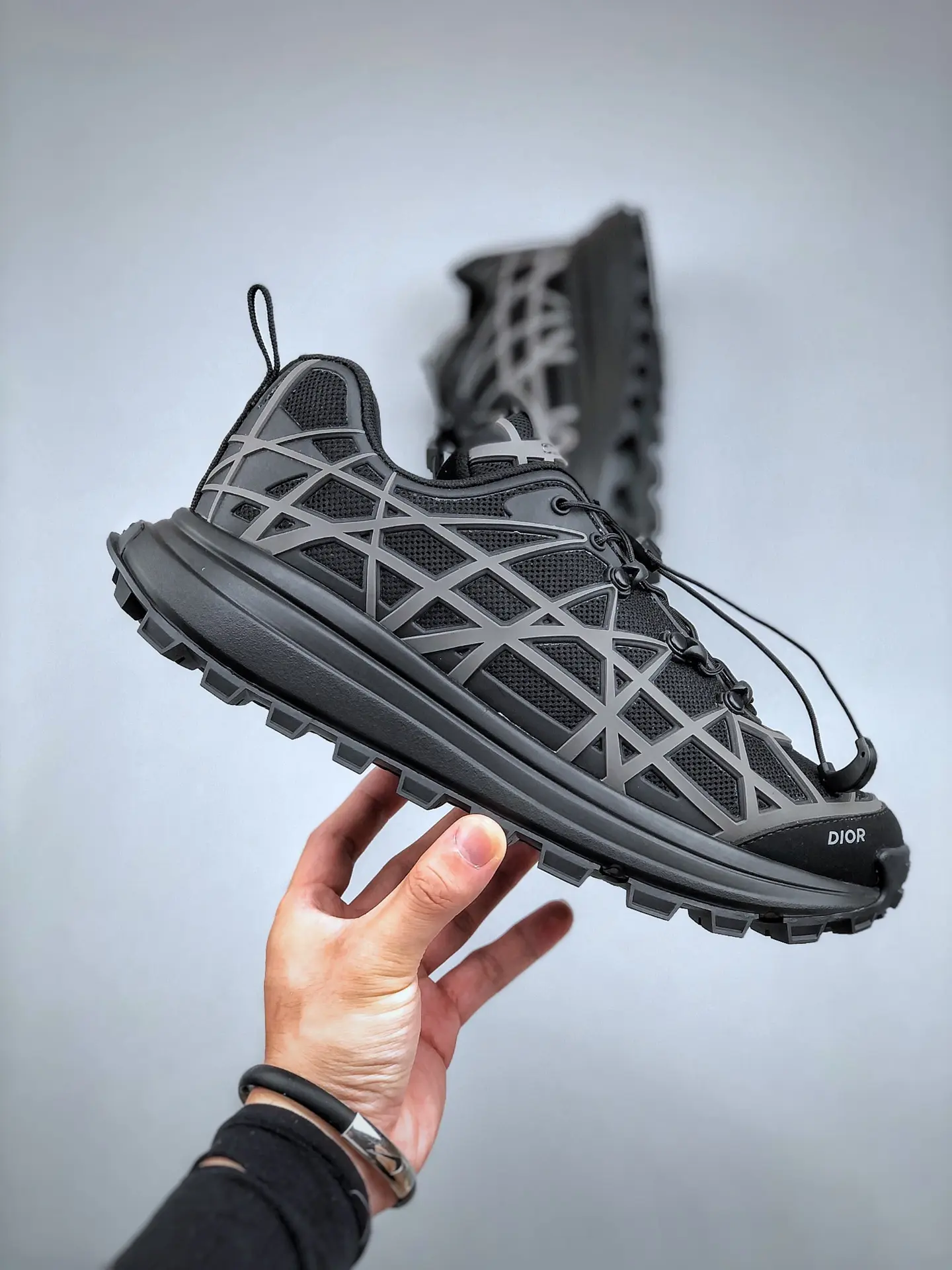 Dior B31 Runner Sneaker Black Replica: Technical Mesh & Cannage Motif | YtaYta