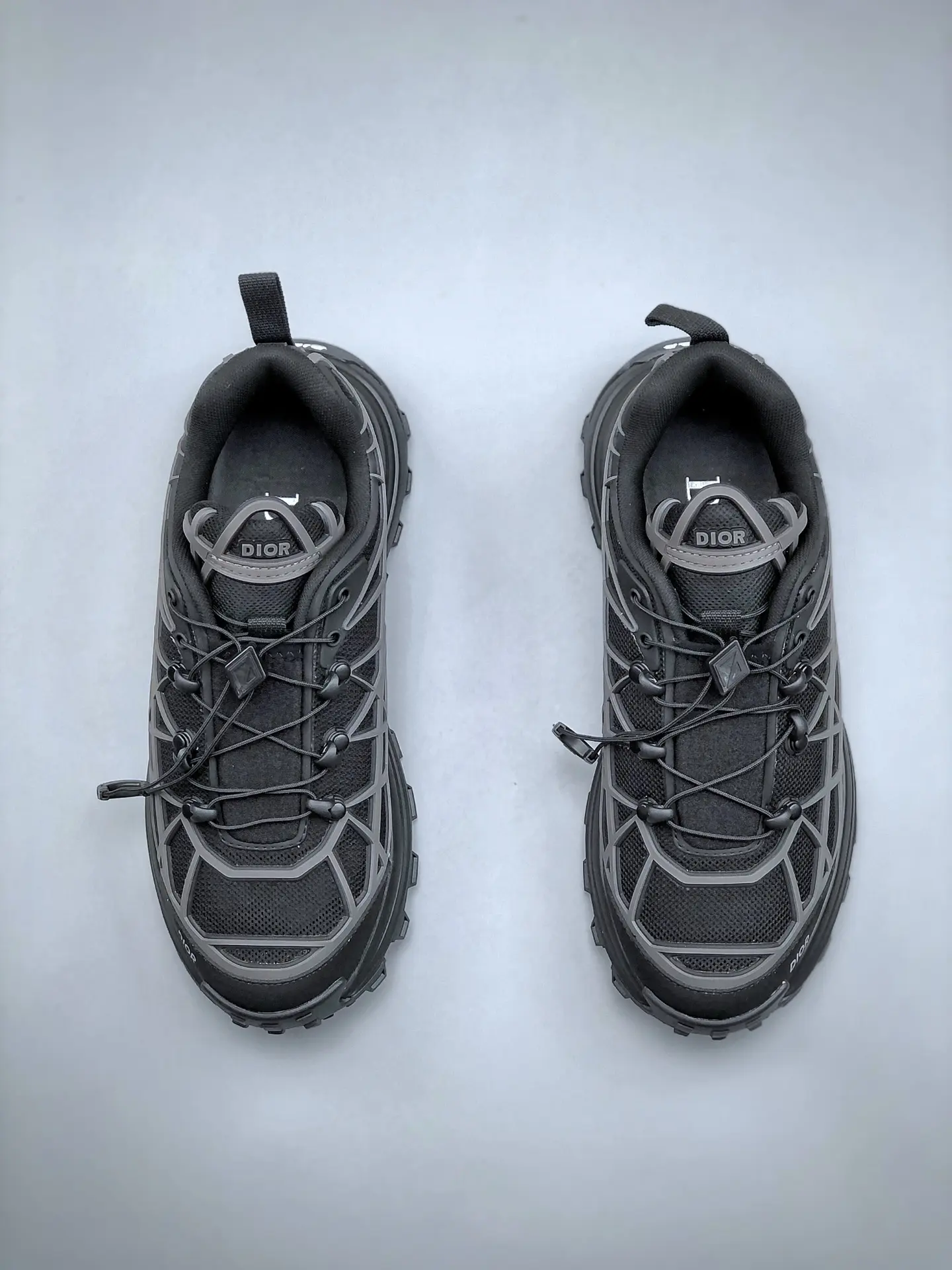 Dior B31 Runner Sneaker Black Replica: Technical Mesh & Cannage Motif | YtaYta