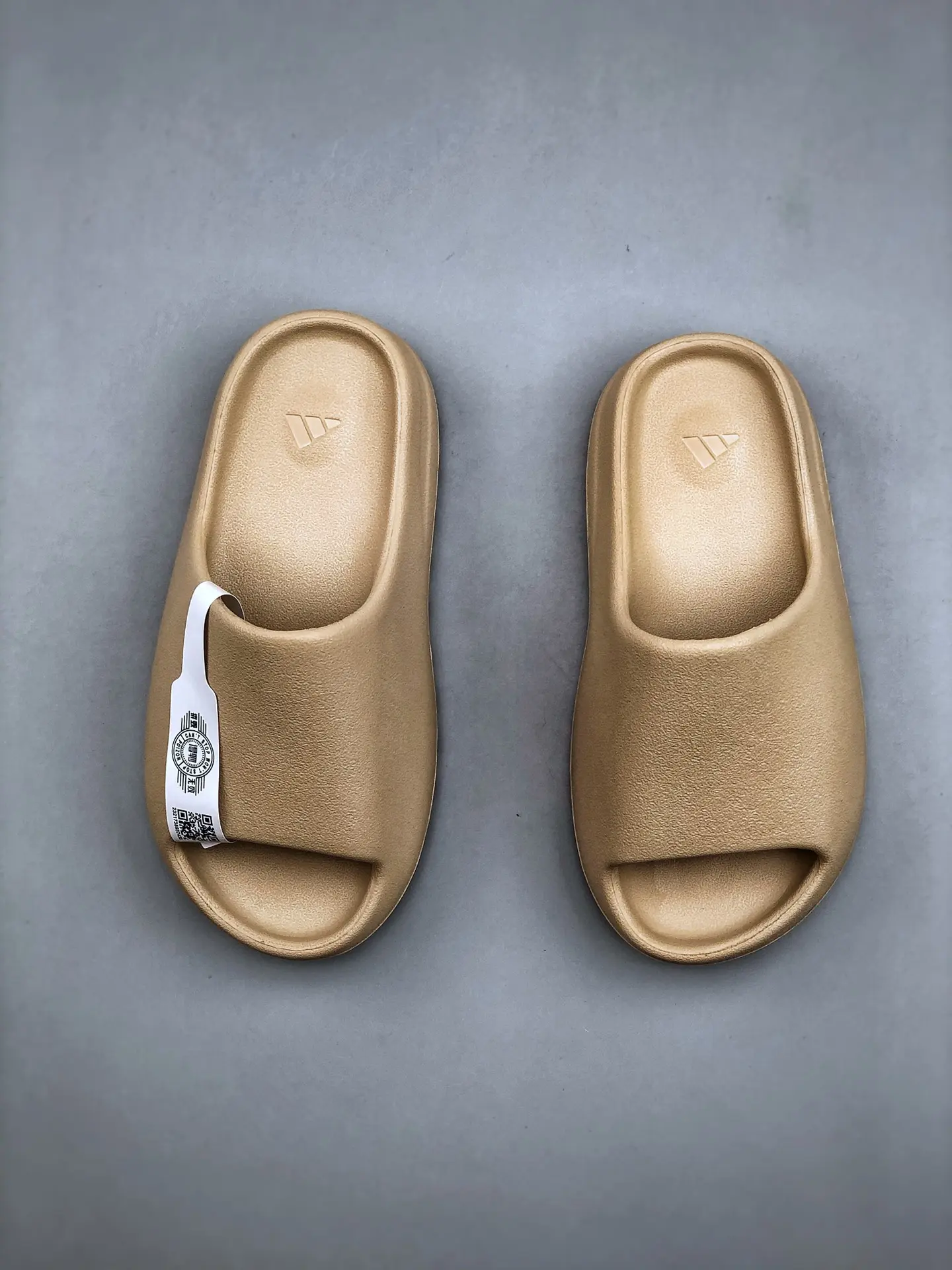 The Controversial World of Replica Yeezy Slides: A Comprehensive Guide | YtaYta