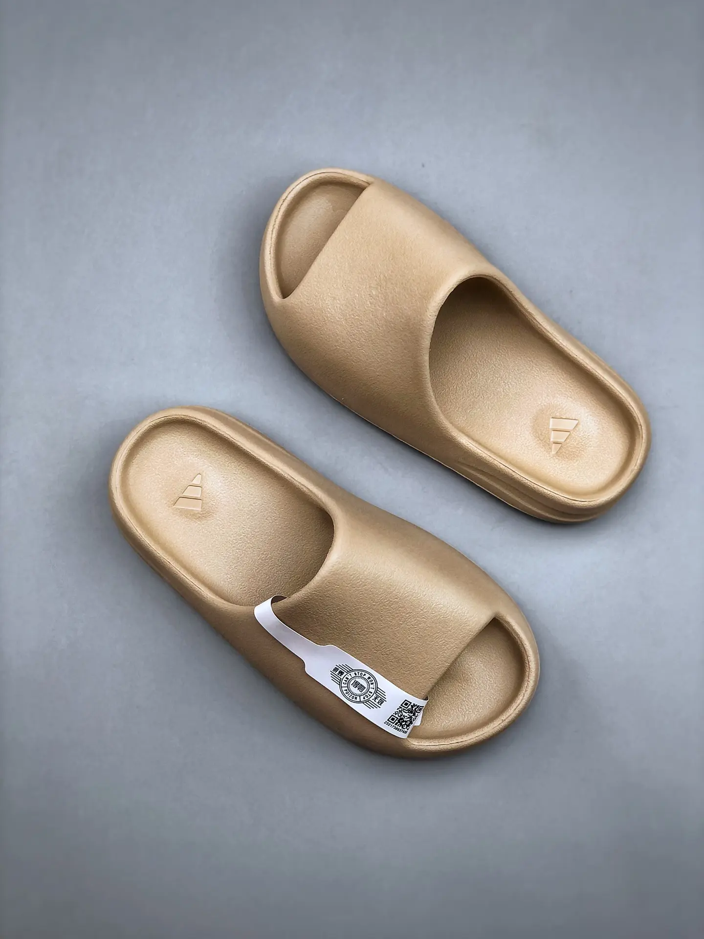 The Controversial World of Replica Yeezy Slides: A Comprehensive Guide | YtaYta