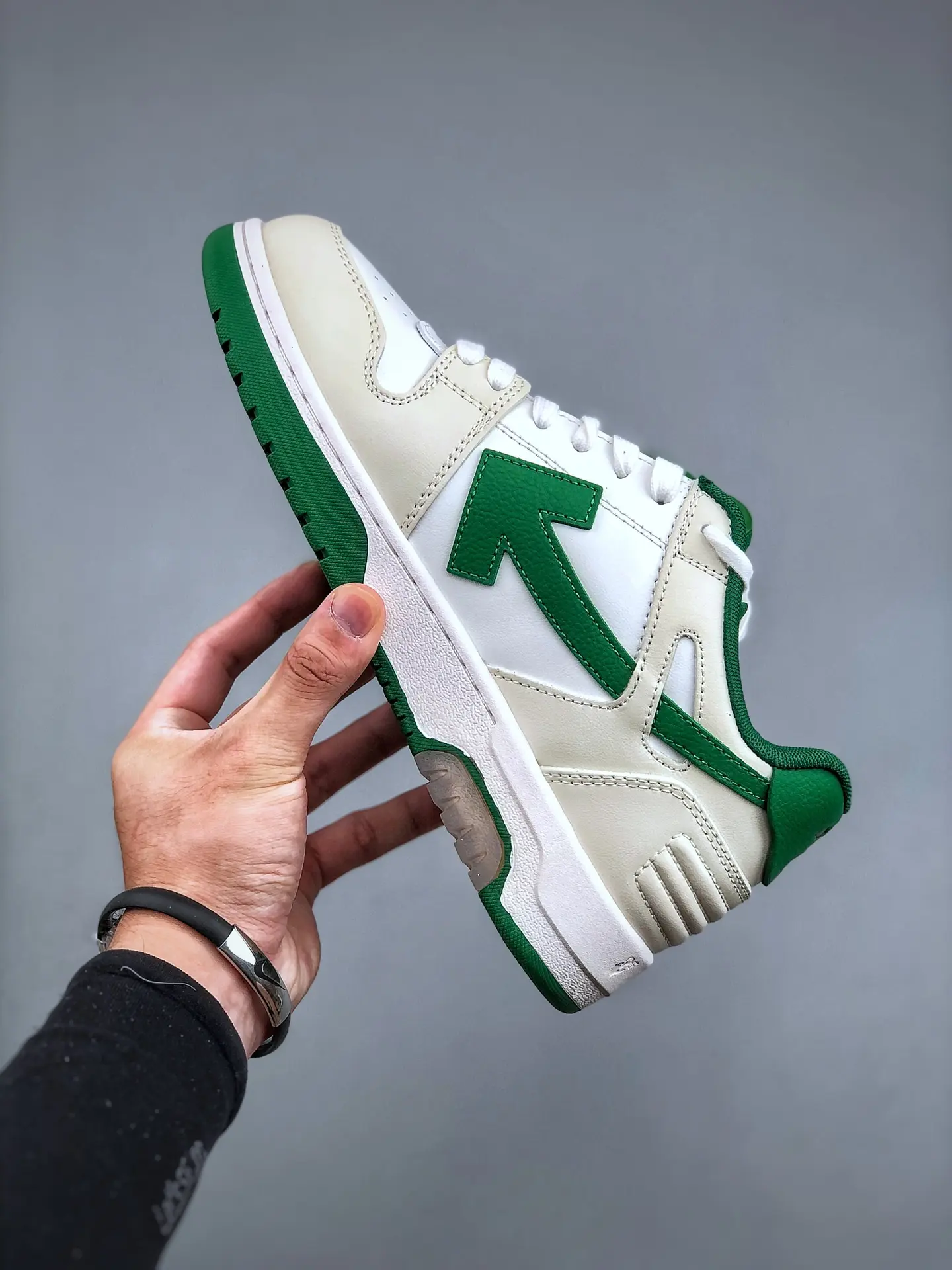 Rep Fake Replica Off-White Out of Office Low-Top Sneaker in White and Green | YtaYta