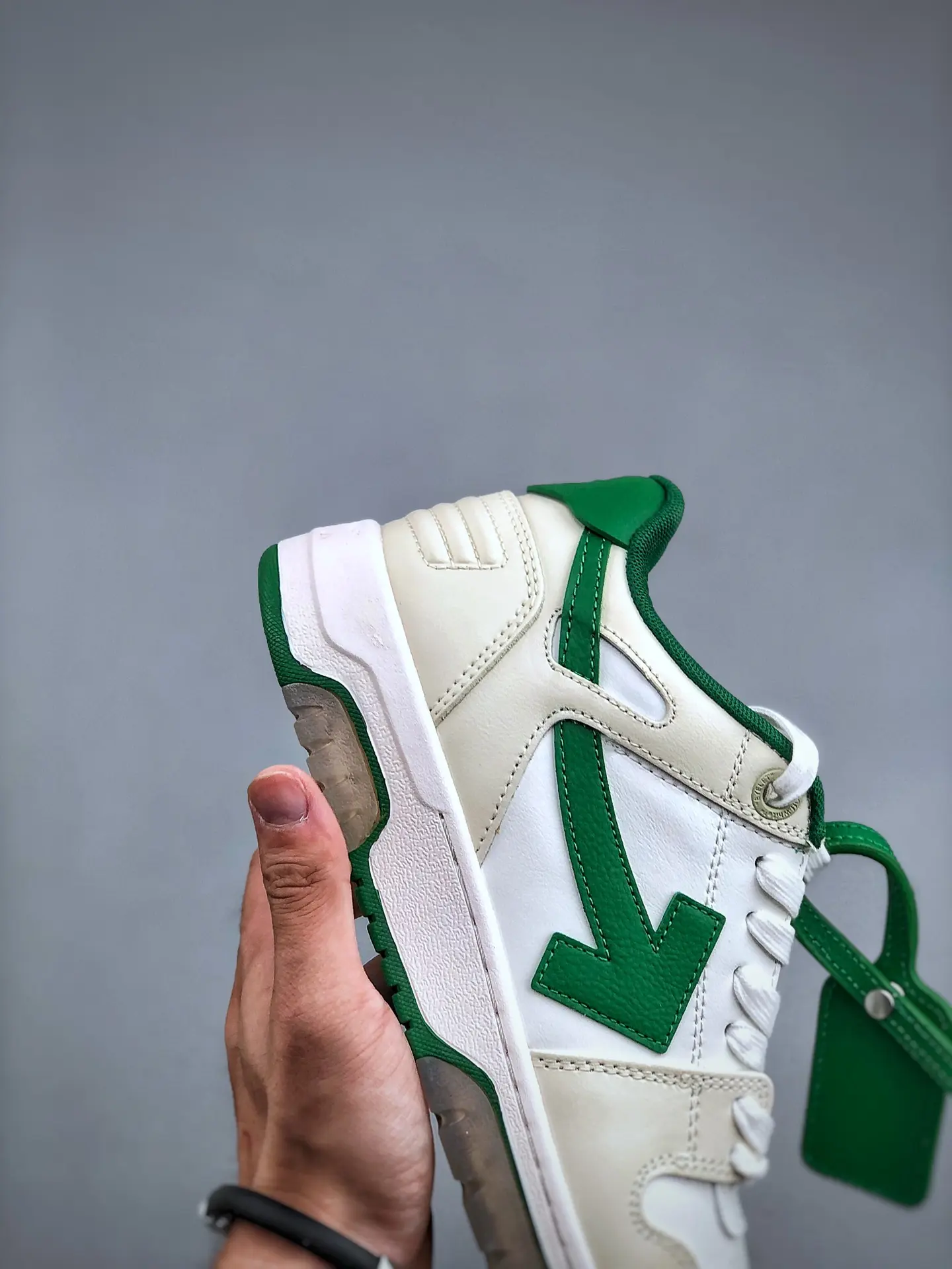 Rep Fake Replica Off-White Out of Office Low-Top Sneaker in White and Green | YtaYta