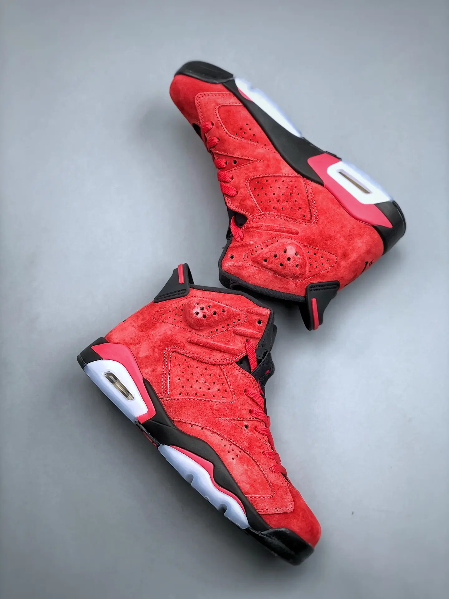 The Air Jordan 6 Retro Toro Bravo: A Comprehensive Review of the Replica Sneaker | YtaYta