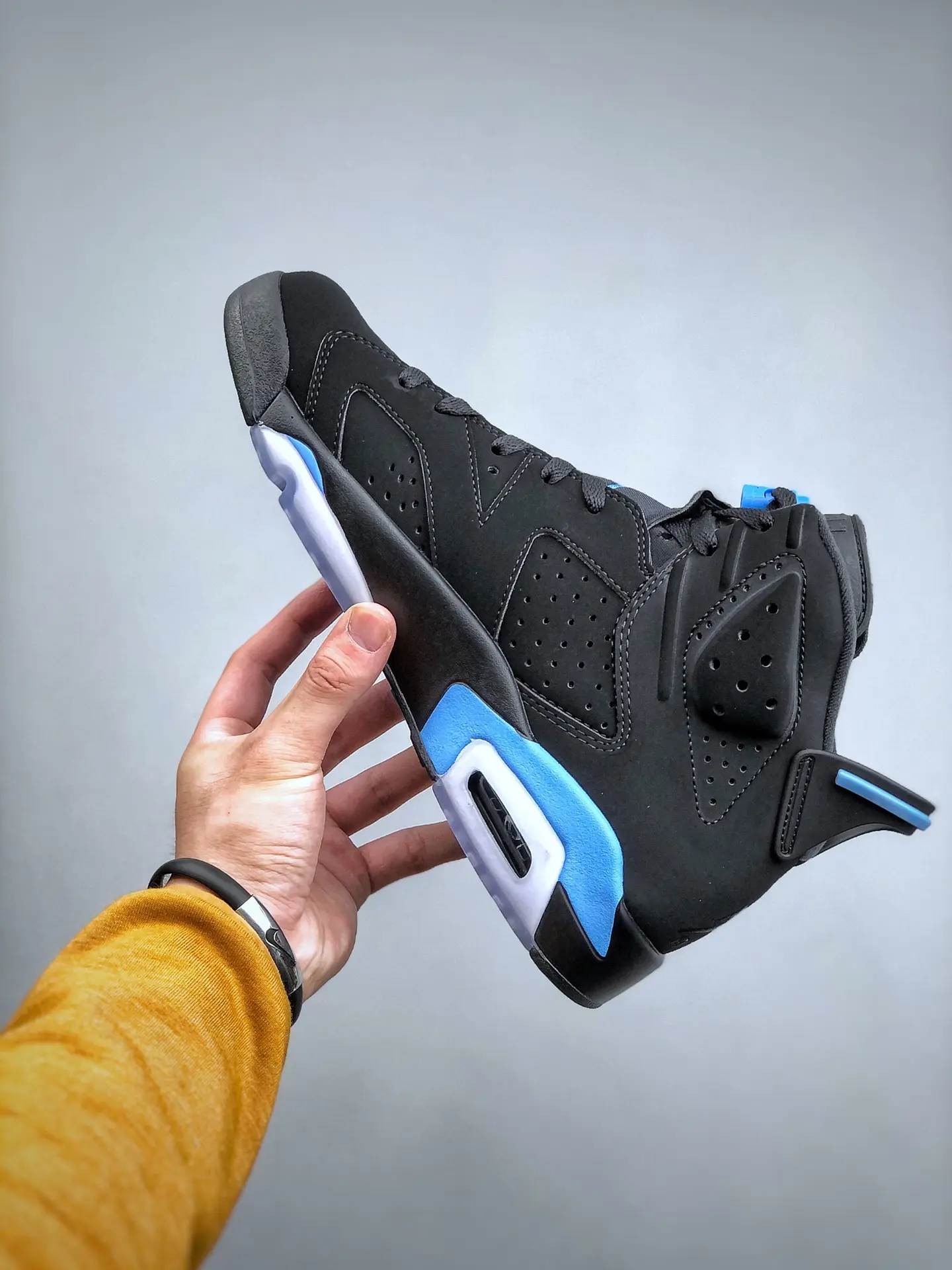 Ultimate Guide to Replica Air Jordan 6 Retro UNC Black | YtaYta