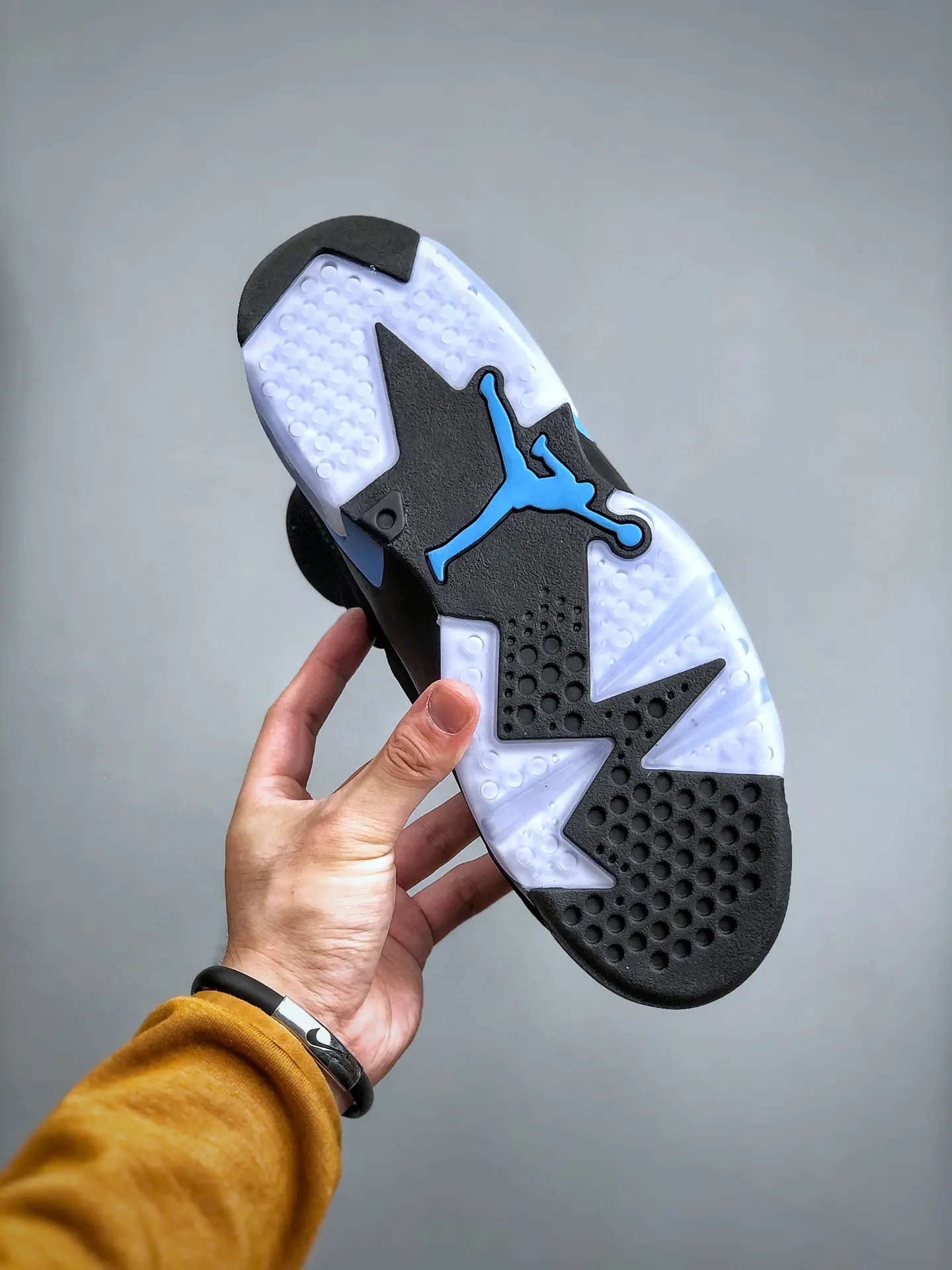 Ultimate Guide to Replica Air Jordan 6 Retro UNC Black | YtaYta