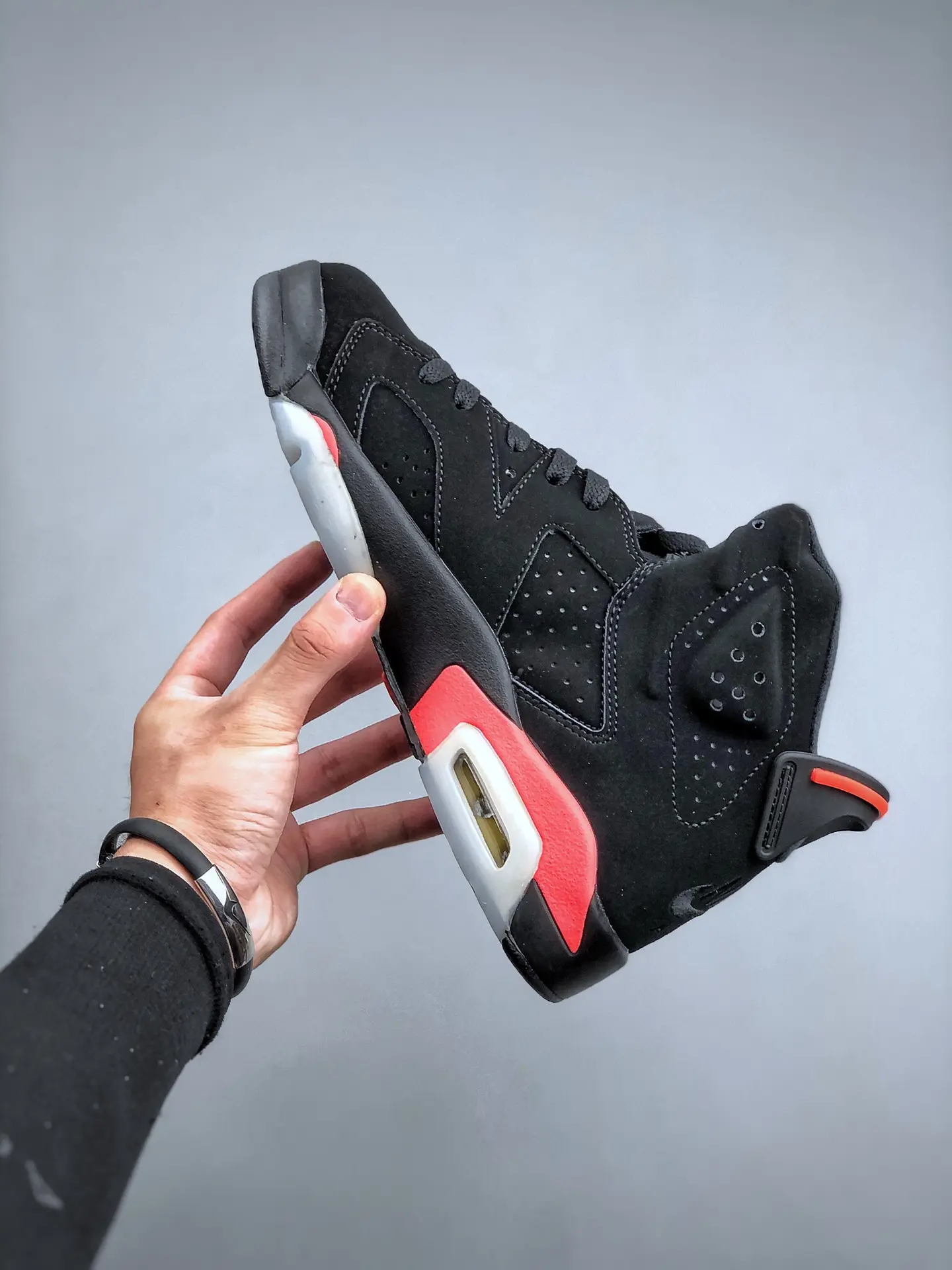 Unveiling the Allure of the Air Jordan 6 Retro Black Infrared (2019) Replica | YtaYta