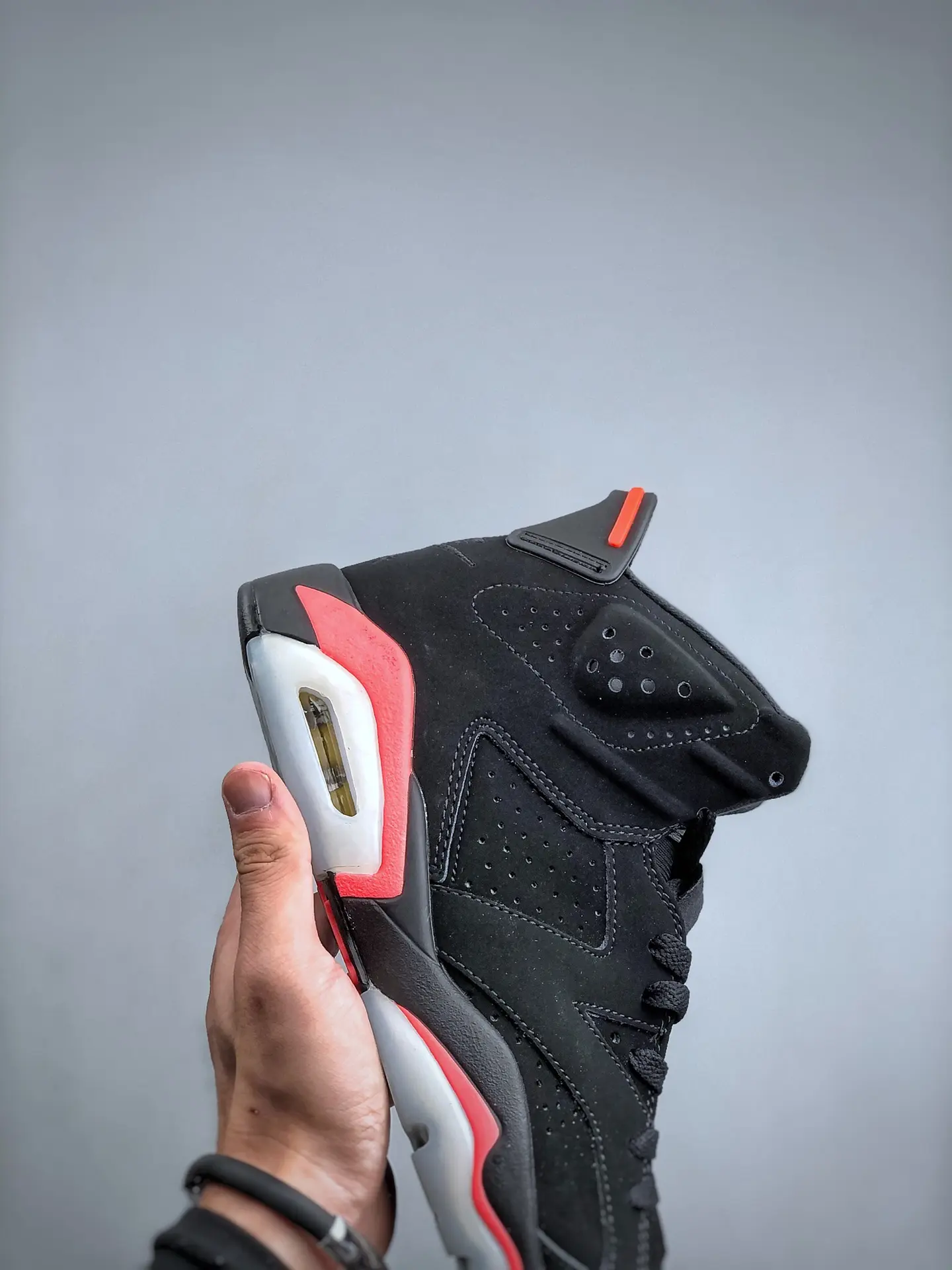 Unveiling the Allure of the Air Jordan 6 Retro Black Infrared (2019) Replica | YtaYta