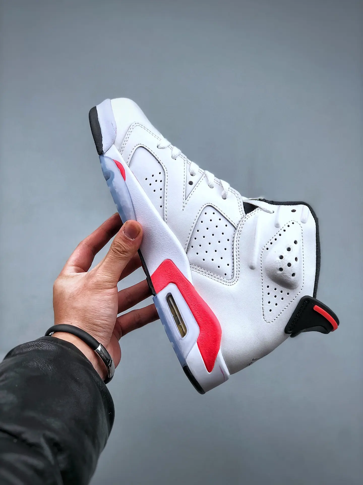 Jordan Youth Air 6 Retro BG Infrared: An In-Depth Review | YtaYta