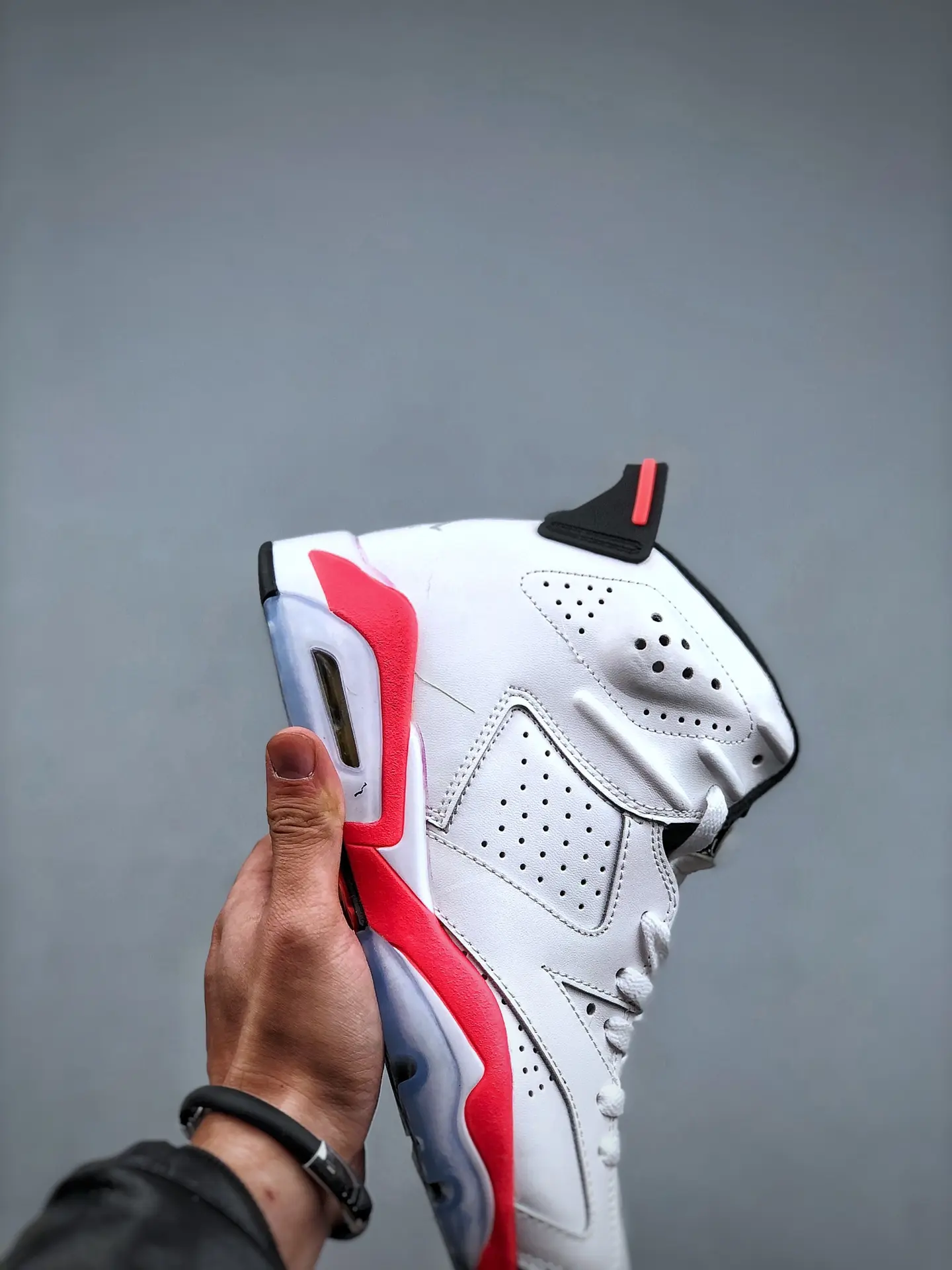 Jordan Youth Air 6 Retro BG Infrared: An In-Depth Review | YtaYta