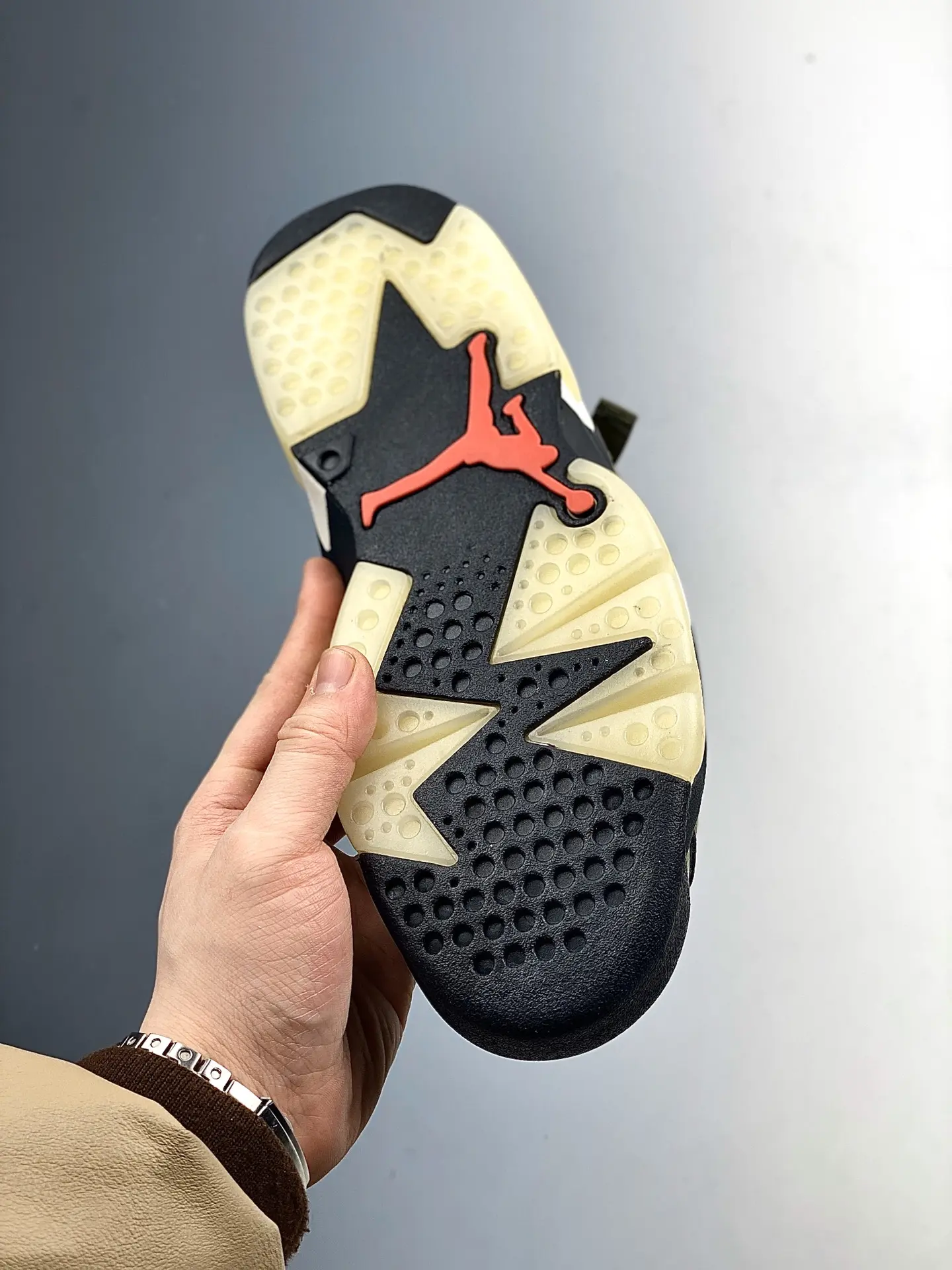 The Hype and Appeal of Travis Scott x Air Jordan 6 Olive Replicas | YtaYta